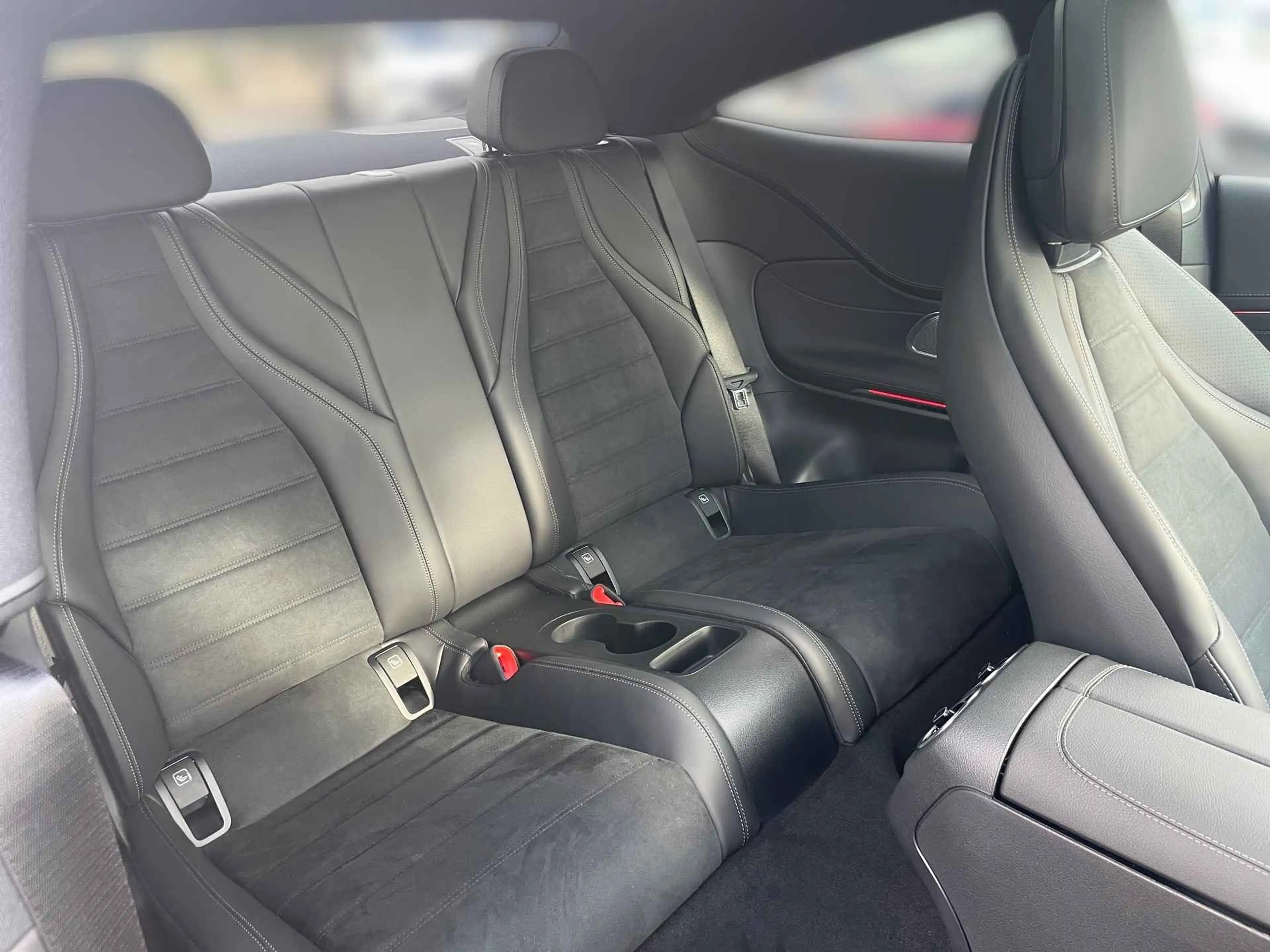 Mercedes-Benz CLE 220 d +AMG+SHZ+KeyLess+Pano+Edi.+Night+SpurW — photo 11