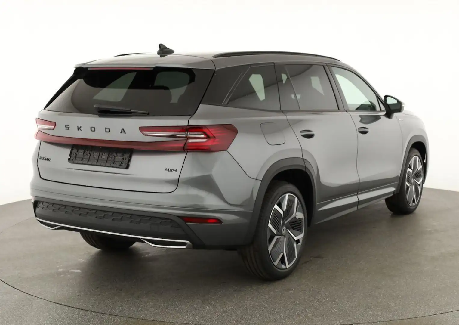 Skoda Kodiaq 2.0 TSI 150 kW 4x4 Sportline DSG Sportline, AHK... Grau - 2