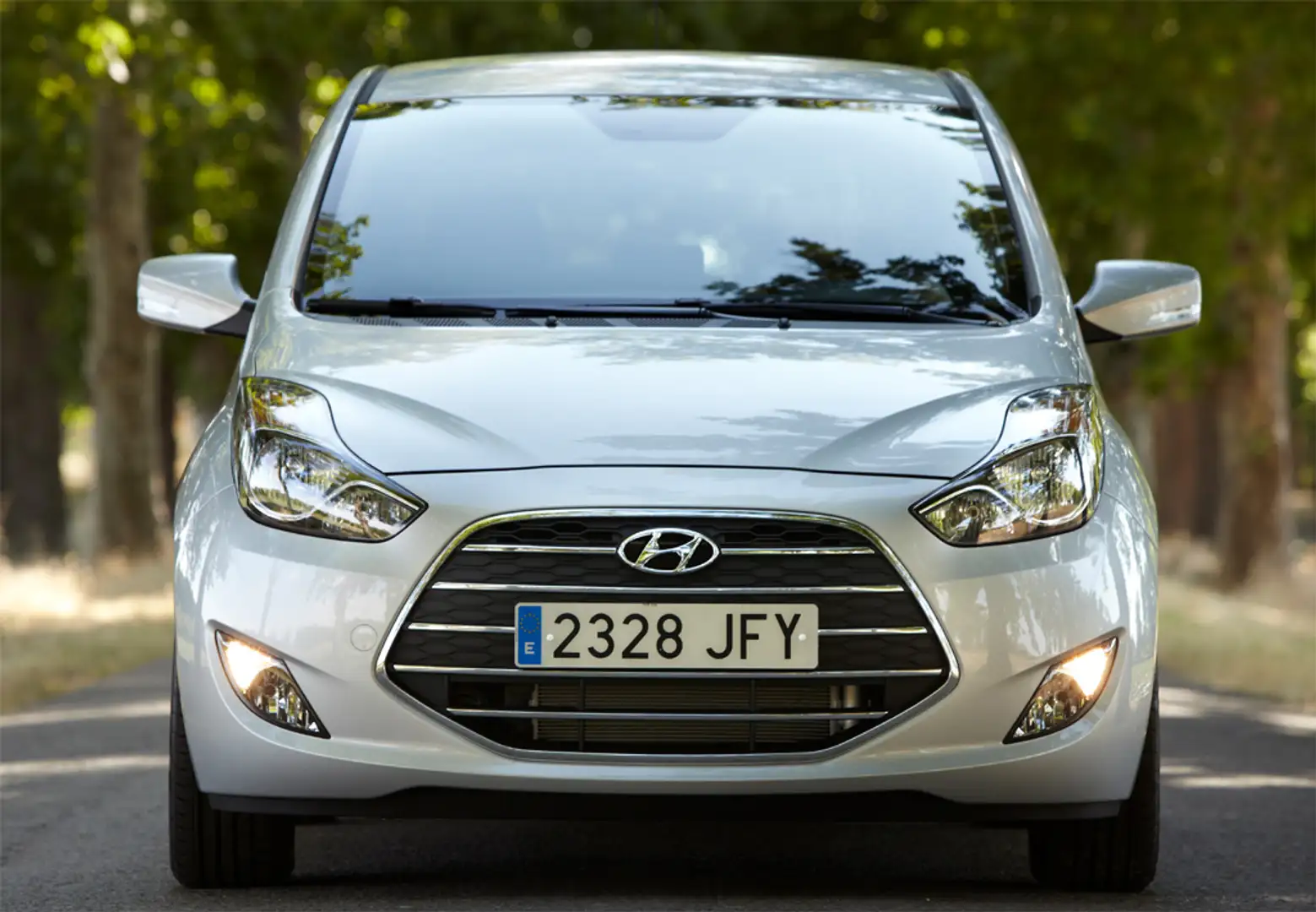 Hyundai iX20 1.6CRDI GLS Bluedrive Comfort Gris - 1