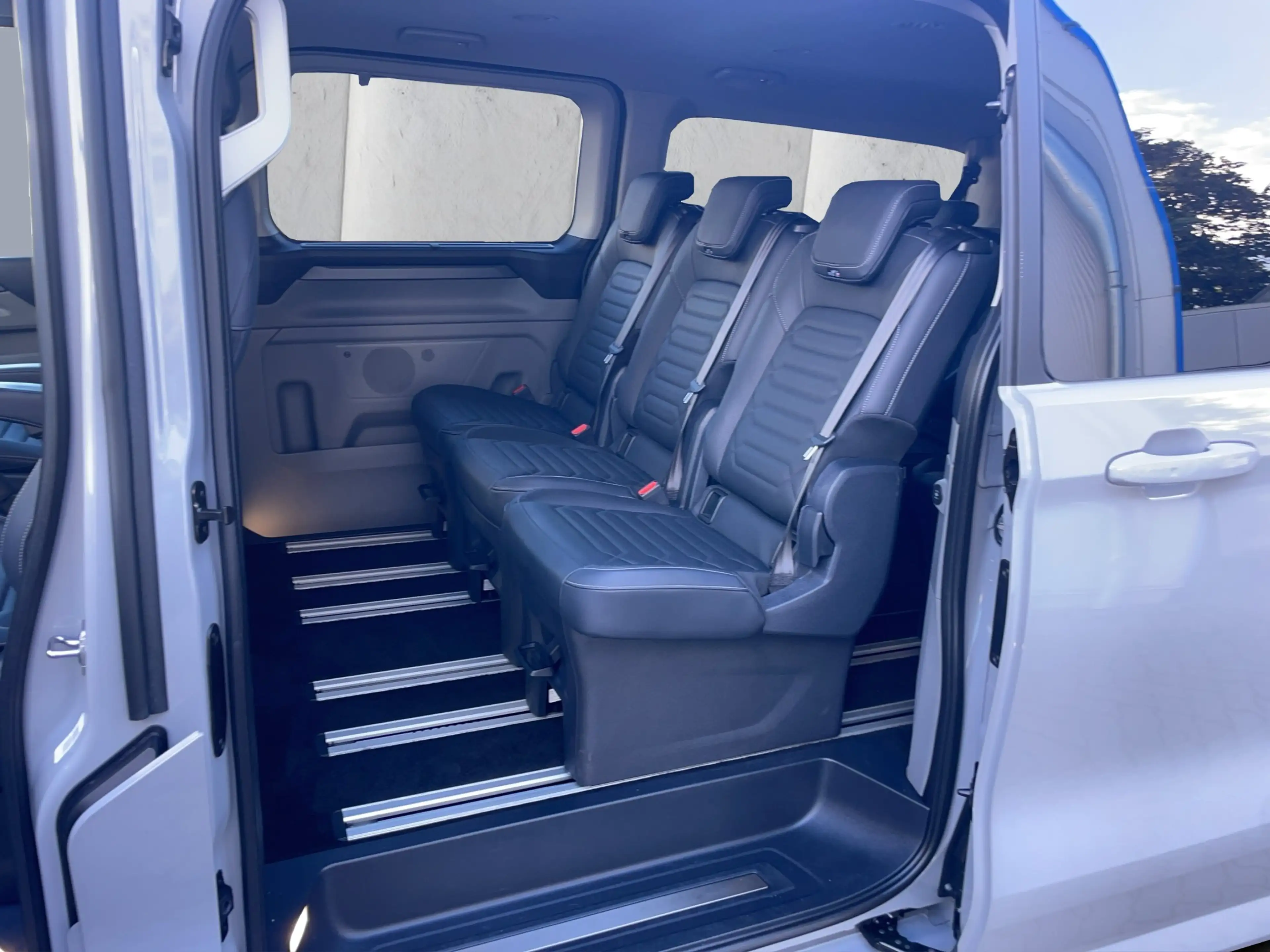 Ford Tourneo Custom Titanium X L2 Aut.*Matrix*360Grad*Leder*ACC*Sound- — photo 11