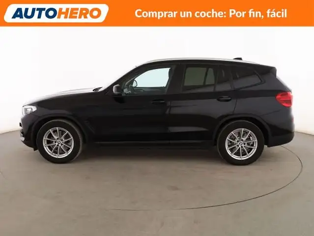 BMW X3 view 3