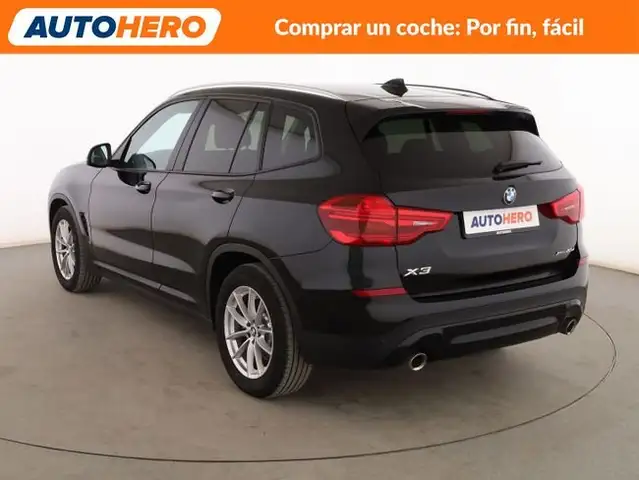 BMW X3 view 4