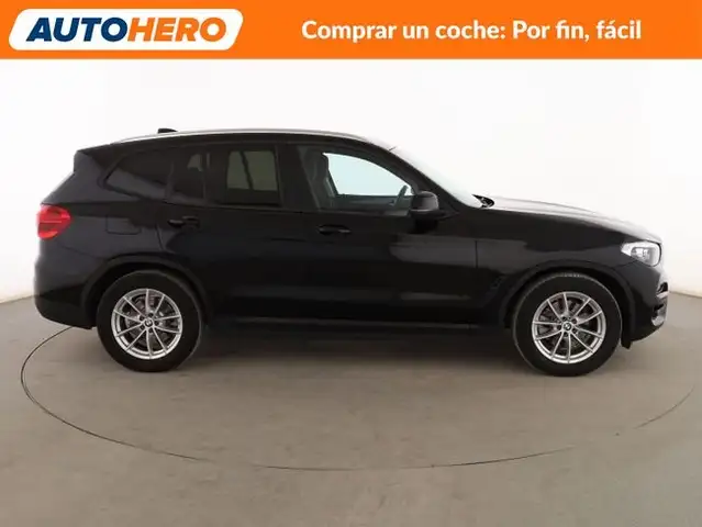 BMW X3 view 7