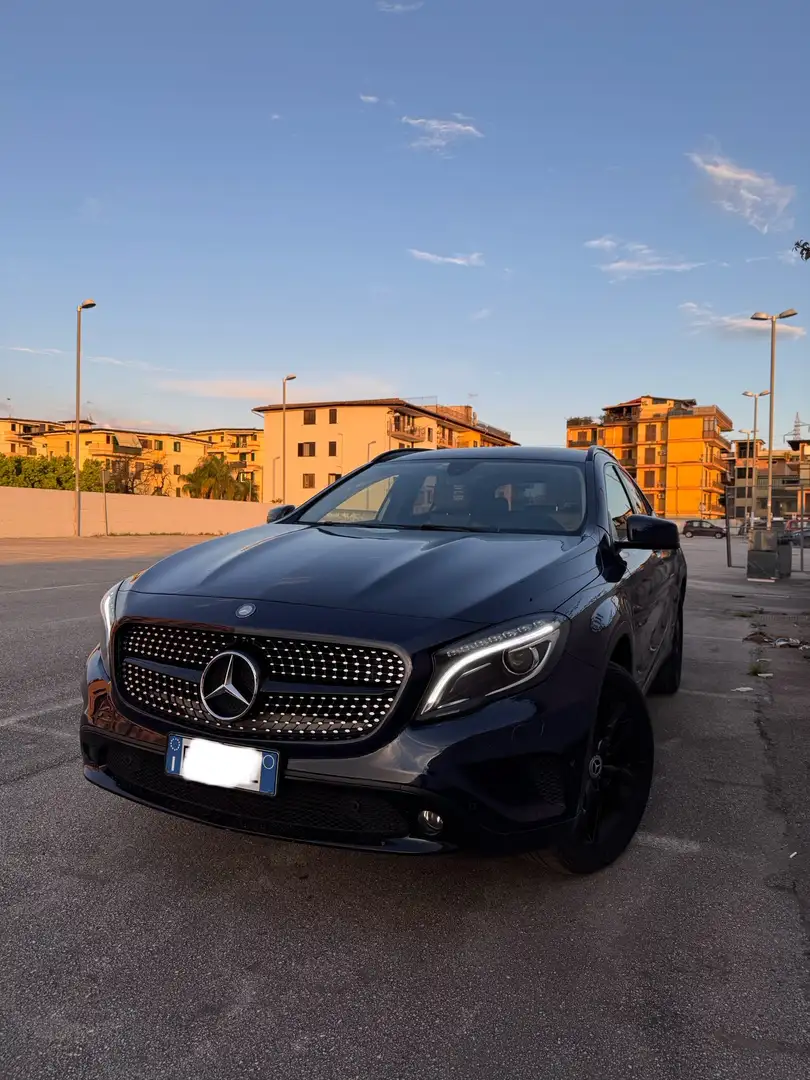 Mercedes-Benz GLA 200 d Sport Blu/Azzurro - 1