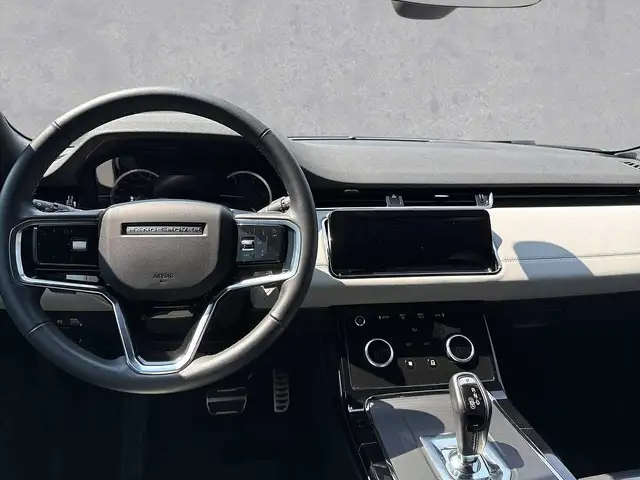 Land Rover Range Rover Evoque view 4