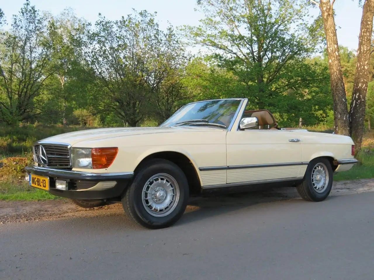 Mercedes-Benz SL 380 SL, foto 6