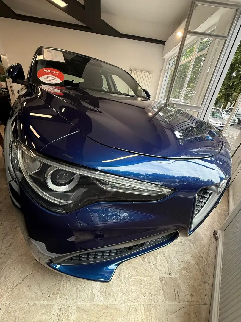 Alfa Romeo Stelvio Stelvio 2017 2.2 t Business rwd 160cv auto my19 Blau - 1
