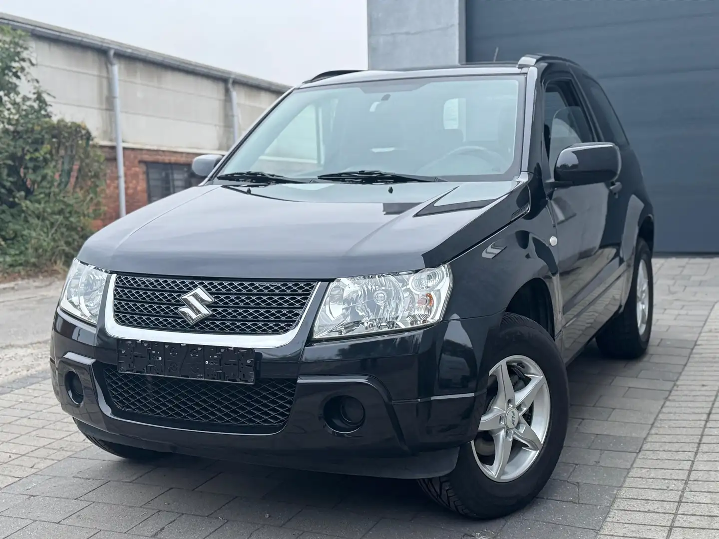 Suzuki Grand Vitara Grand Vitara 1.6 City 93000 KM 2012 MET GARANTIE Zwart - 2