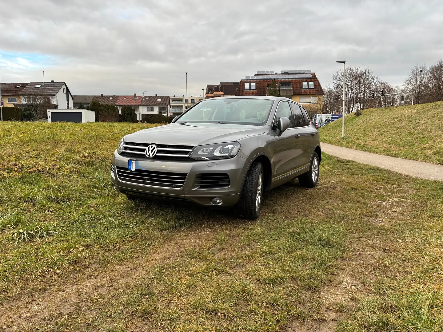 Volkswagen Touareg Touareg 3.0 V6 TDI Blue Motion Autom. Exclusive Grau - 1