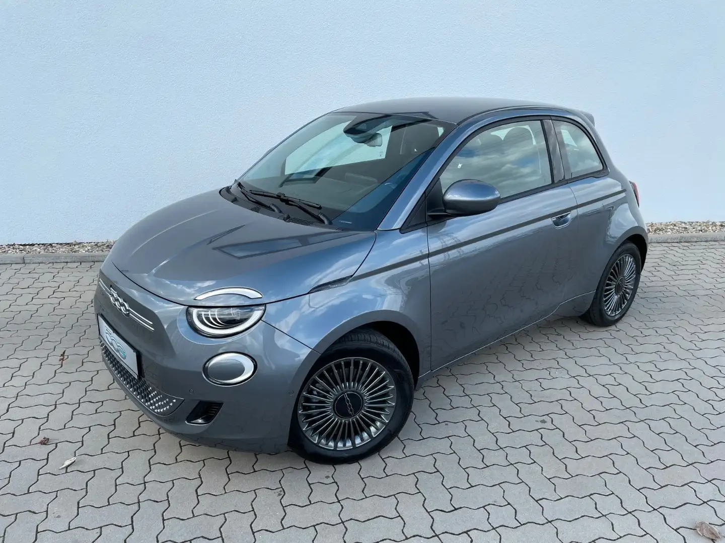 Fiat 500e Icon großer Akku+Sitzheizung+KomfortPaket Blanc - 1