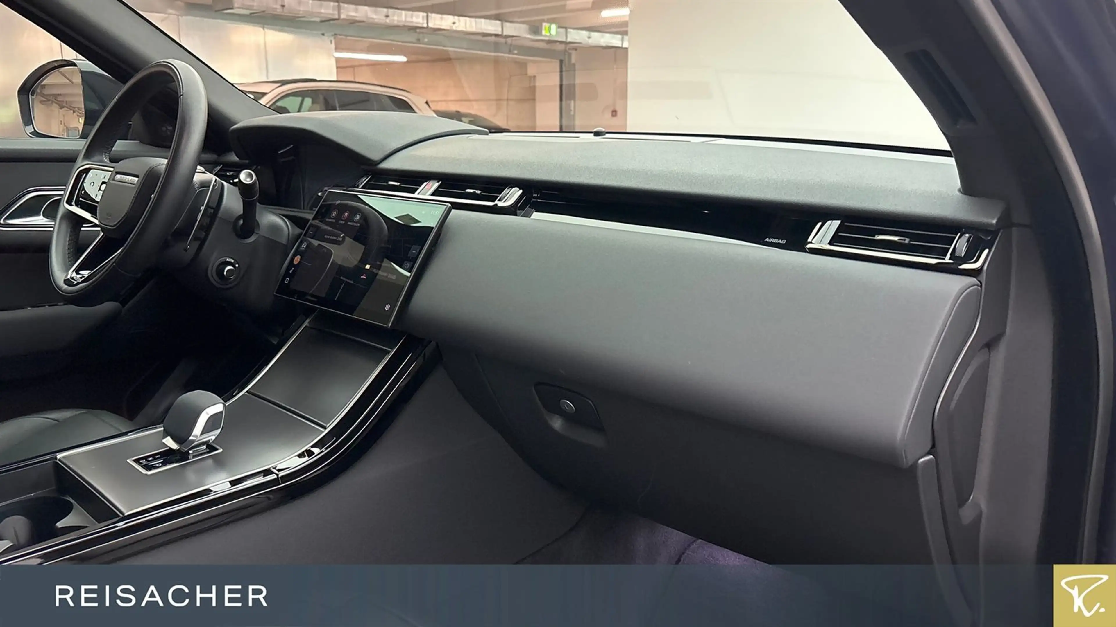 Land Rover Range Rover Velar D300 Dynamic HSE — photo 14