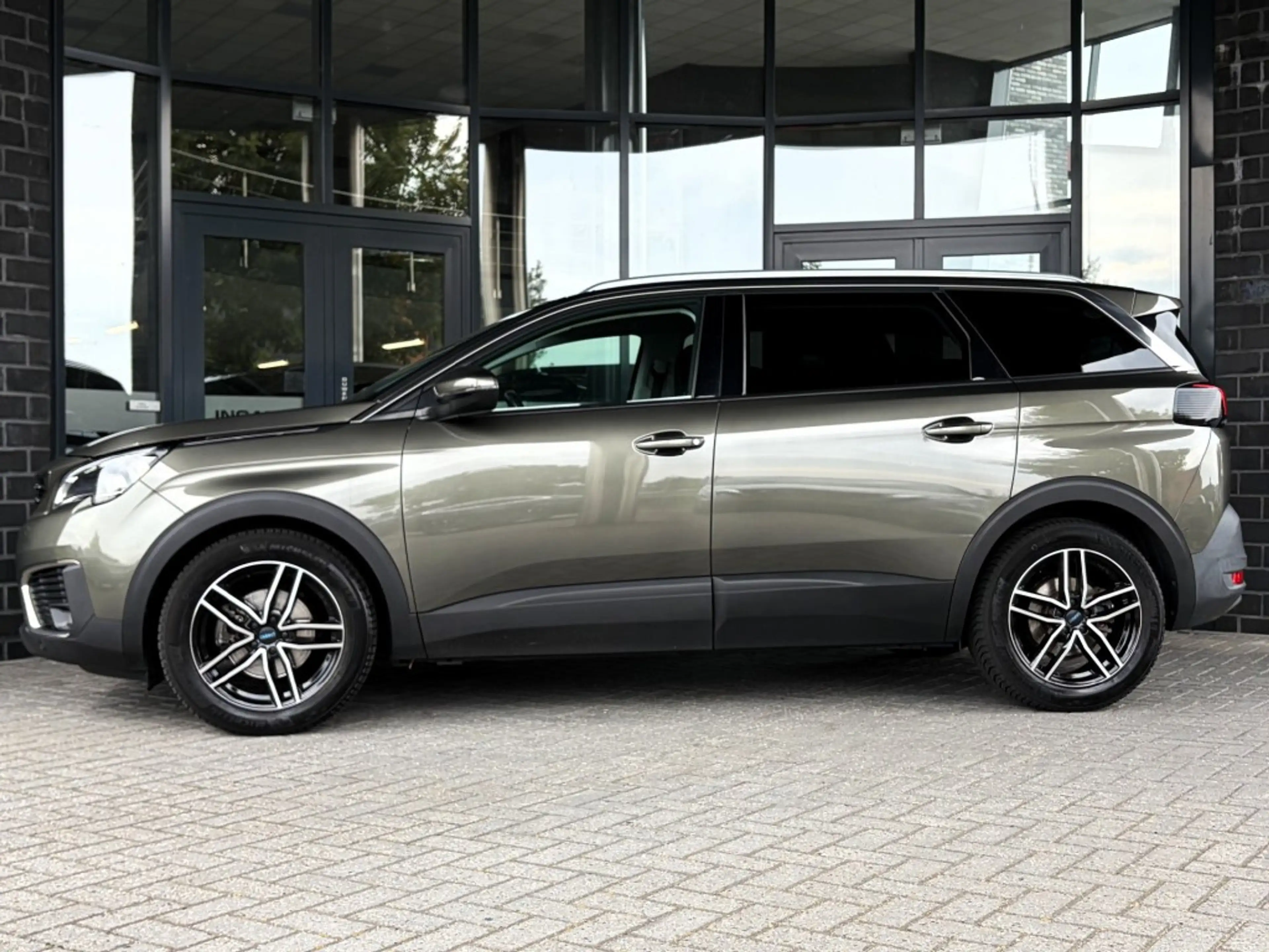 Peugeot 5008 1.2 PT - 7-PERS. - ORG. NL. - AFN. TREKH. - 17 INC — photo 5