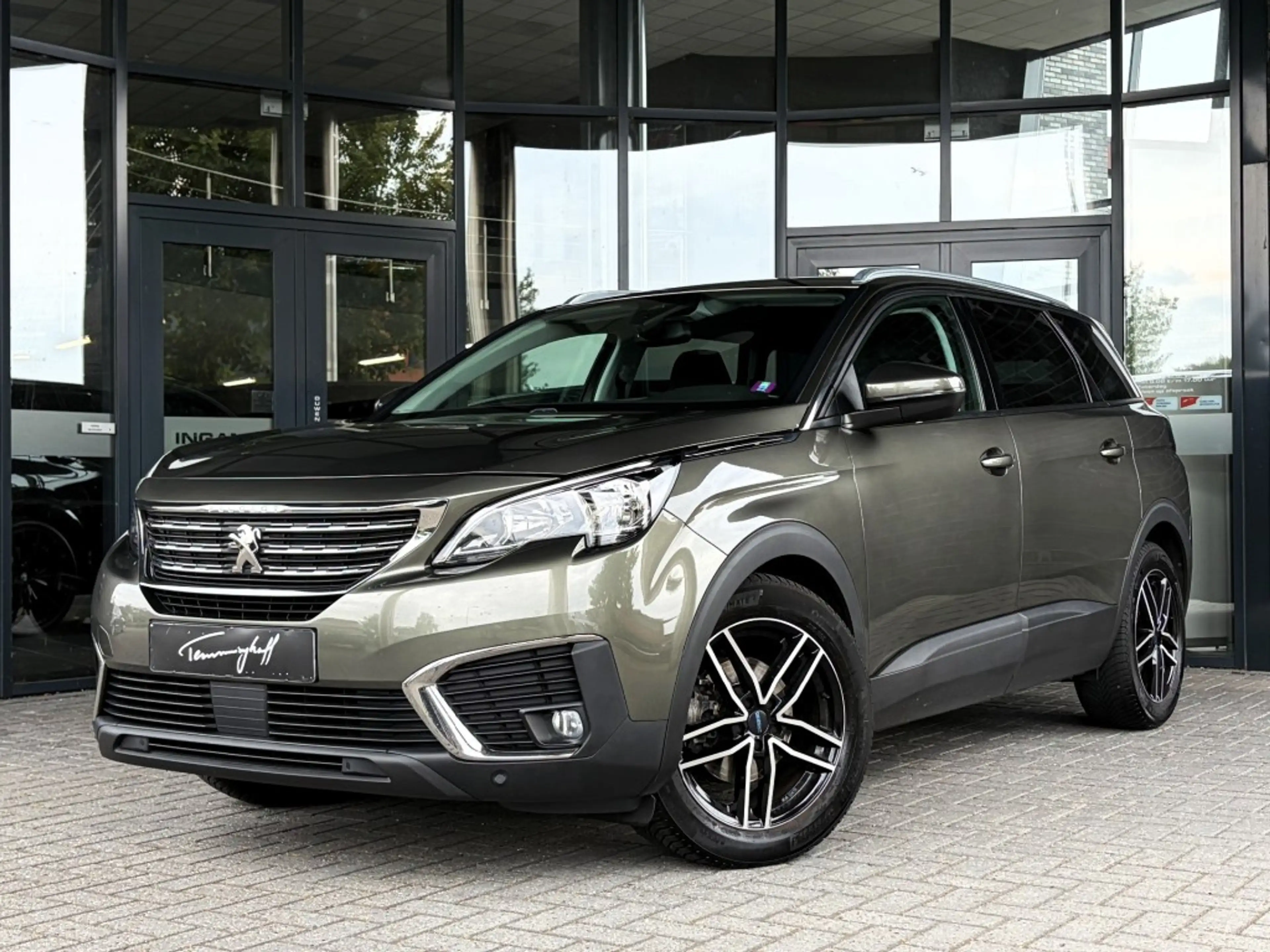 Peugeot 5008 1.2 PT - 7-PERS. - ORG. NL. - AFN. TREKH. - 17 INC