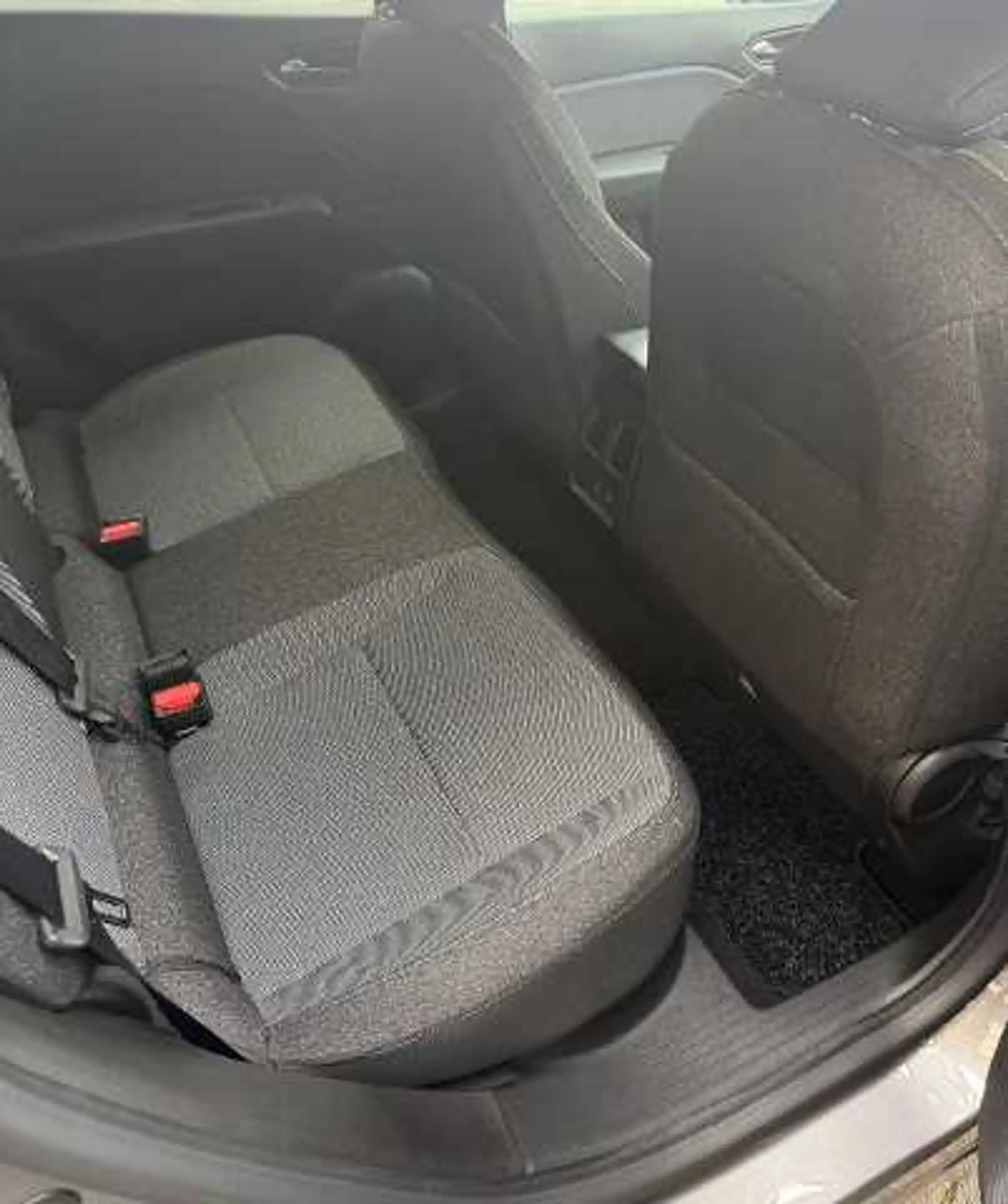Mitsubishi Grandis Intro Edition 1.8 Hybrid — photo 13