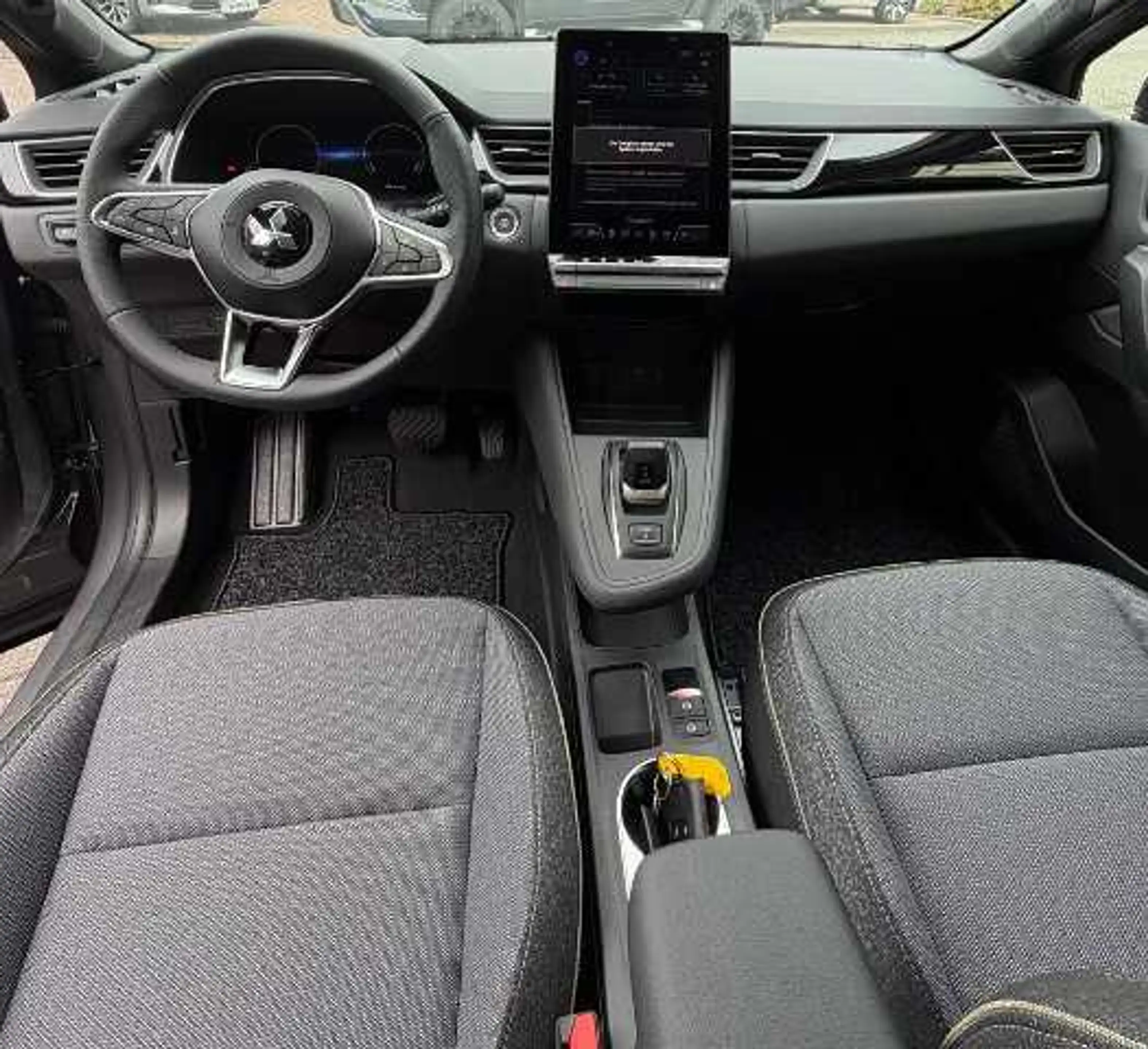 Mitsubishi Grandis Intro Edition 1.8 Hybrid — photo 15