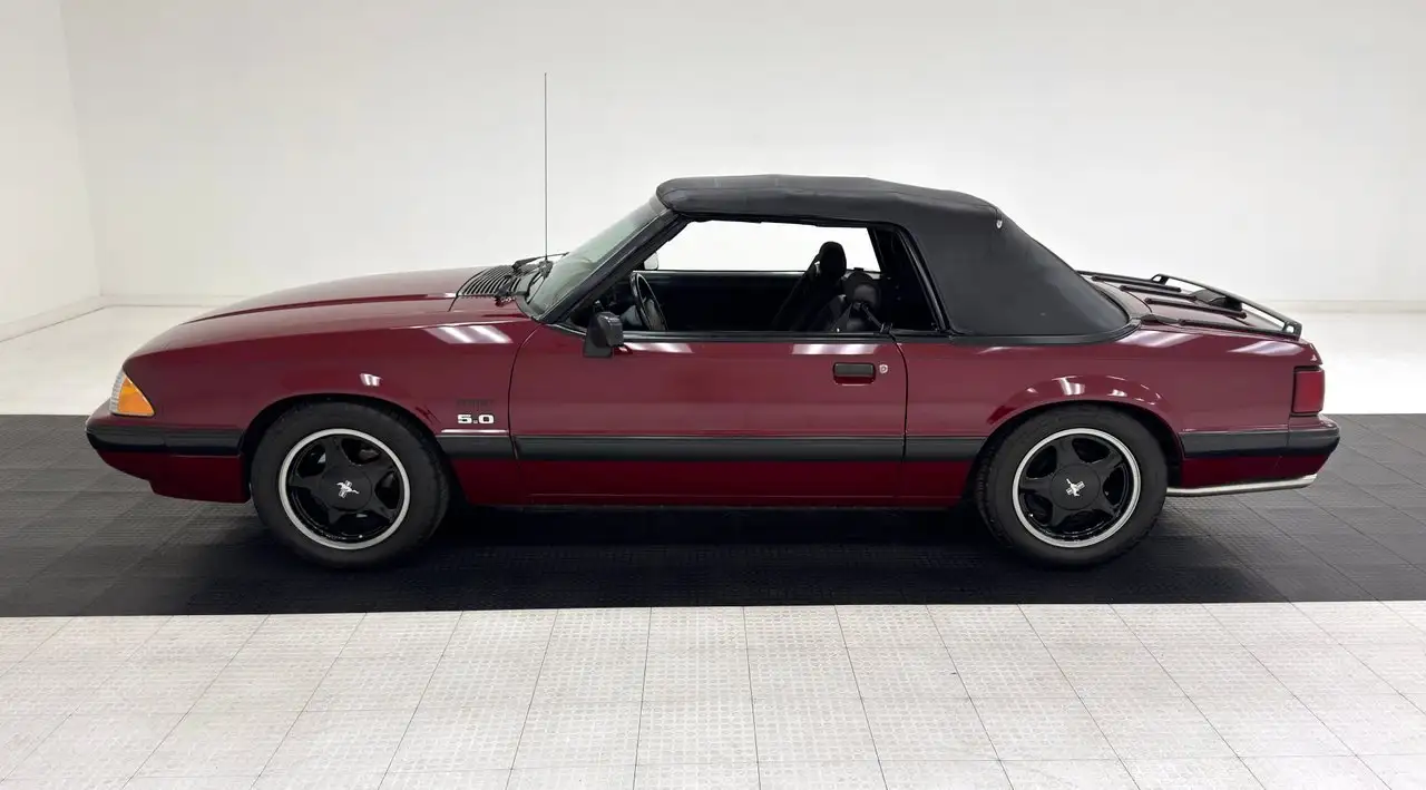 Ford Mustang LX Convertible, foto 3