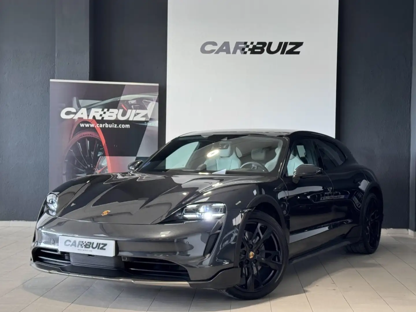 Porsche Taycan 4 Cross Turismo Gris - 1