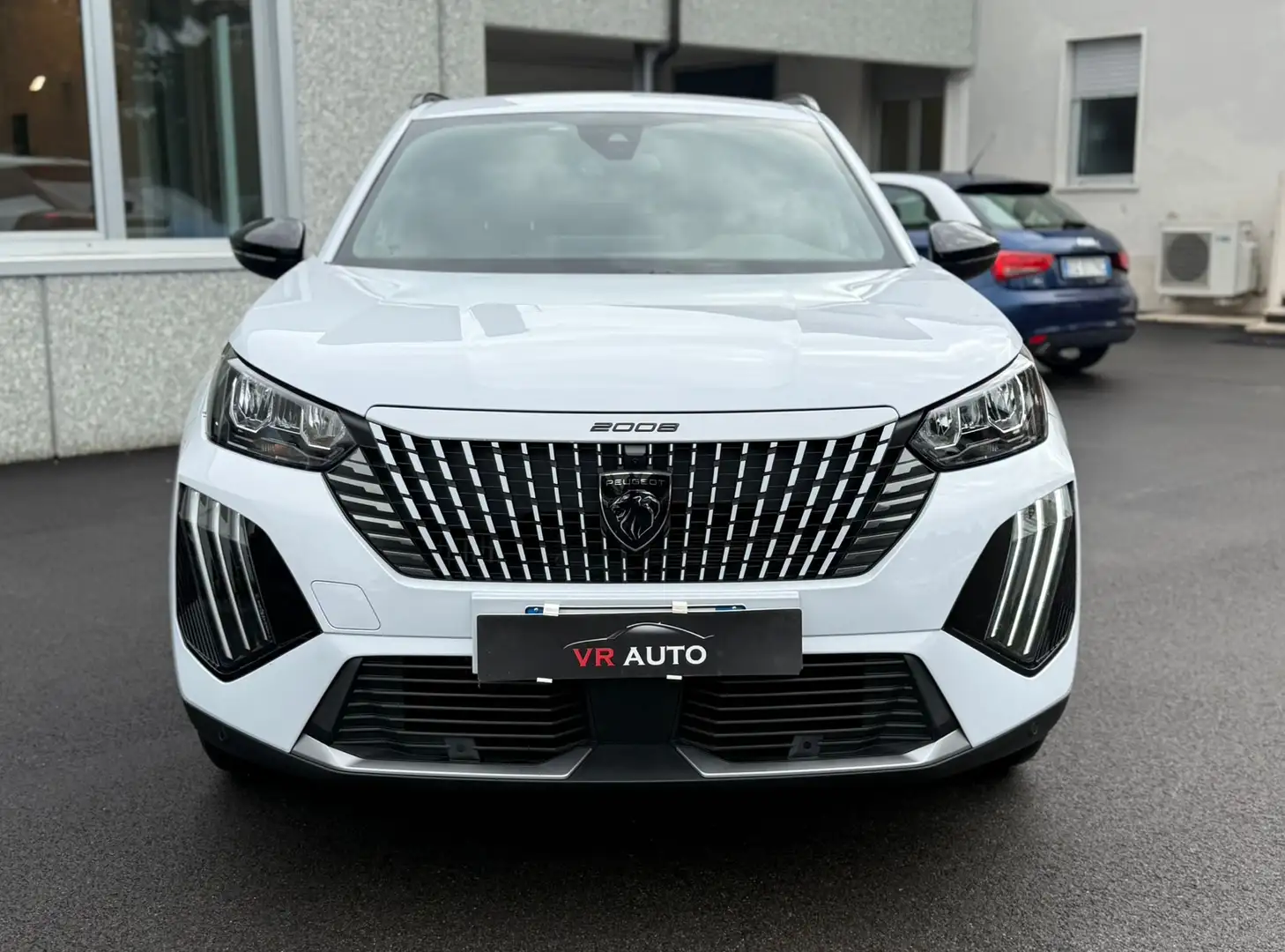 Peugeot 2008 1.5 bluehdi AUTOM. Allure S&S FULL OPT. *Promo Fin Weiß - 2