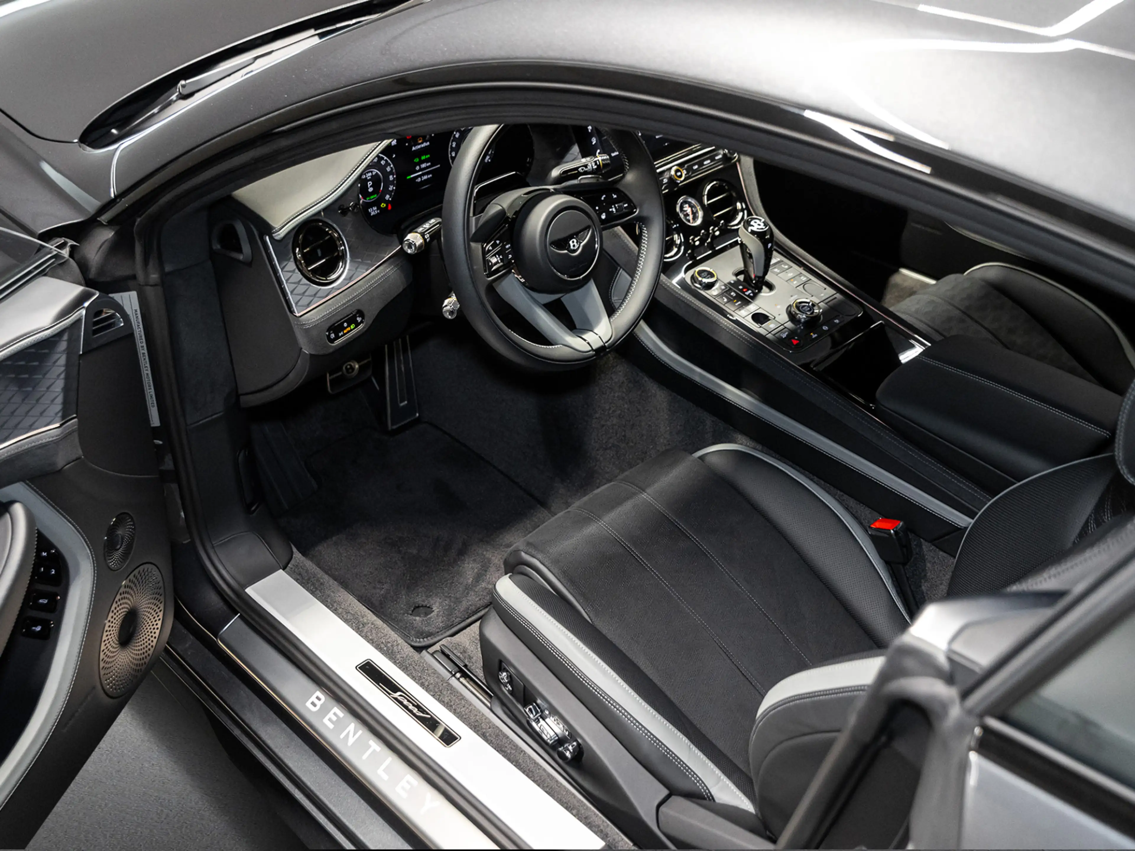 Bentley Continental GT Speed V8 Hybrid |Touring Spec|Rotating|Comfort Sea — photo 14