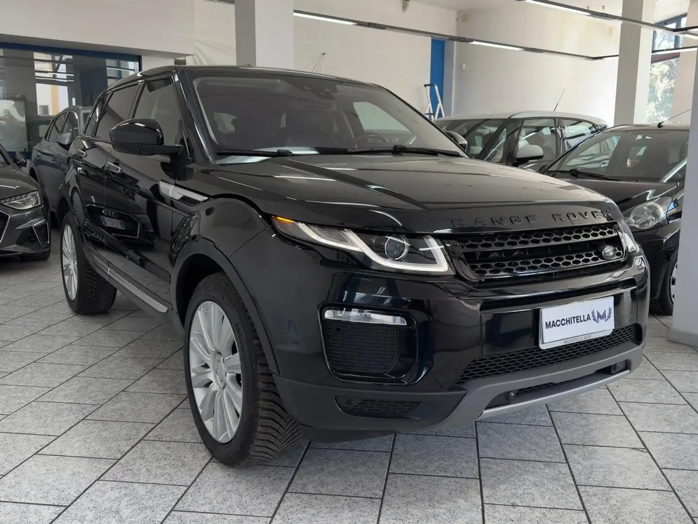 Land Rover Range Rover Evoque Range Rover Evoque 5p 2.0 td4 SE 150cv auto Negro - 2