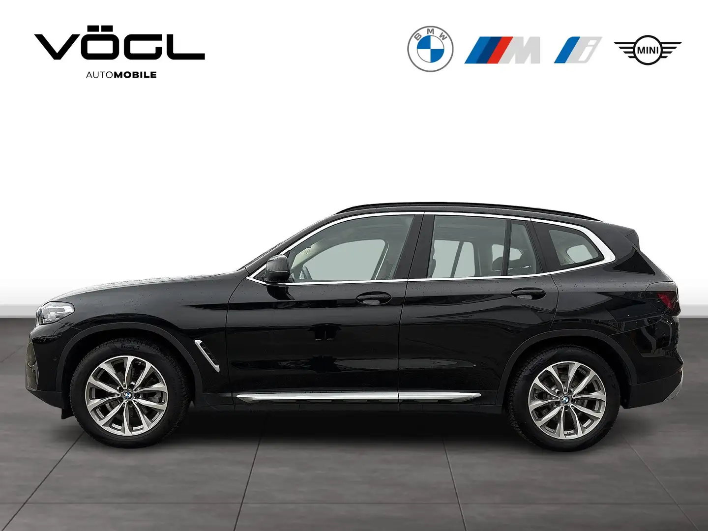 BMW X3 xDrive20d Panoramadach Head-Up AHK Noir - 2