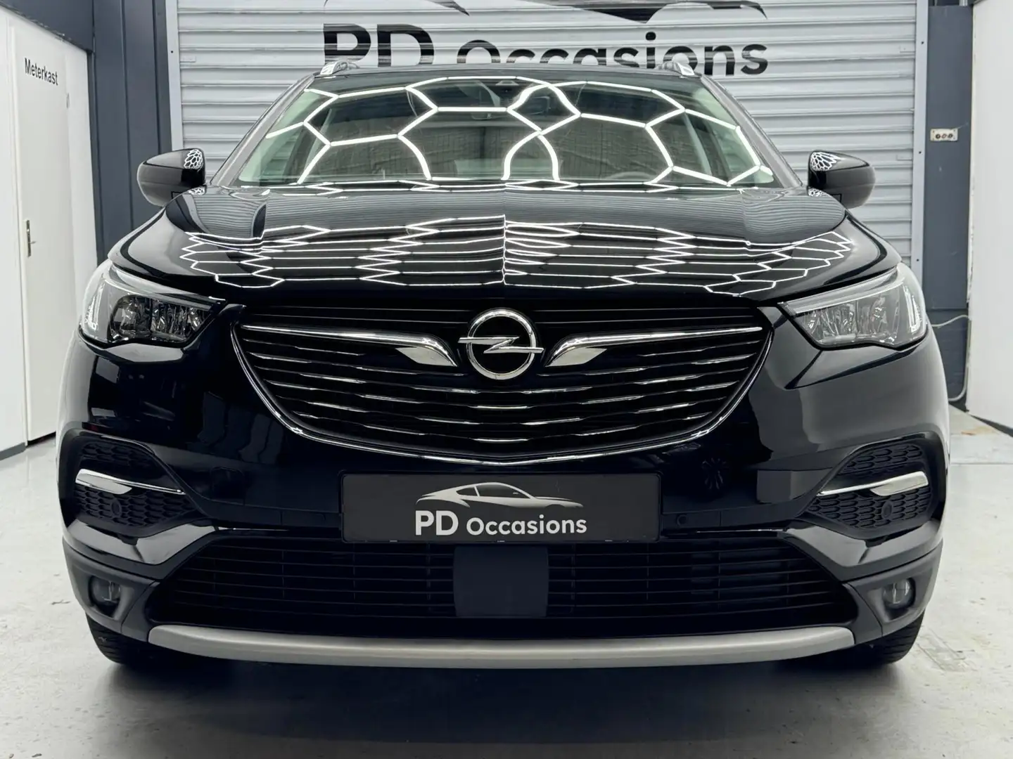 Opel Grandland 1.6 Turbo Hybrid Plug-in Business Elegance Trekhaa Nero - 2