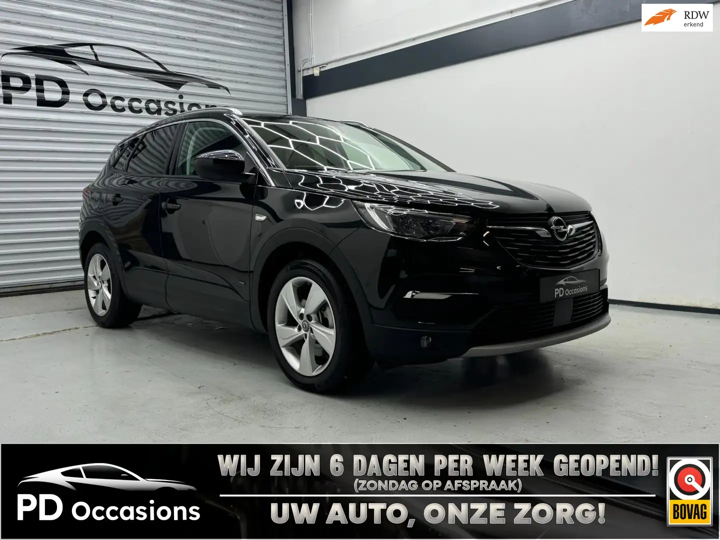 Opel Grandland 1.6 Turbo Hybrid Plug-in Business Elegance Trekhaa Zwart - 1
