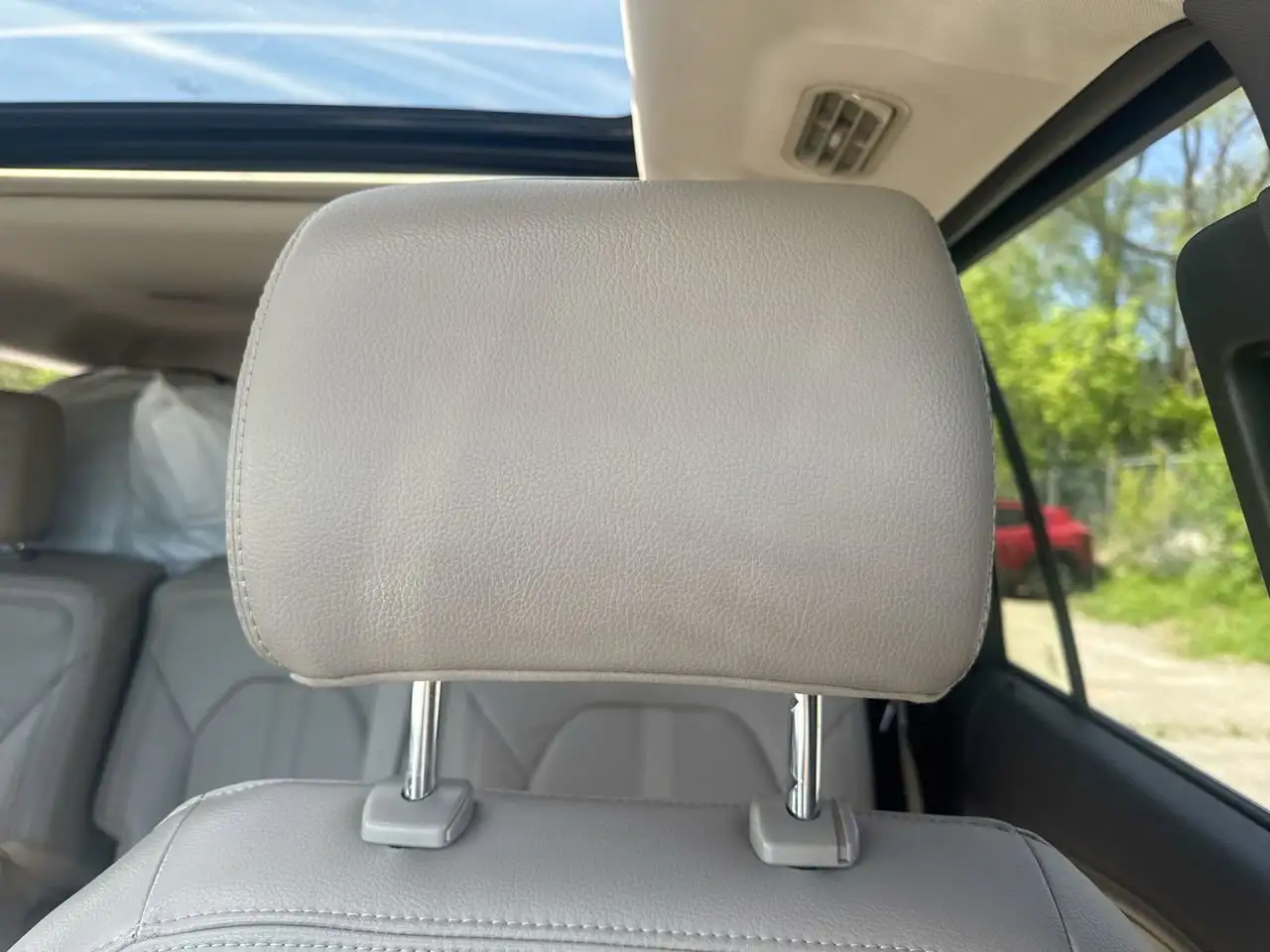 Ford Expedition снимка Ford Expedition