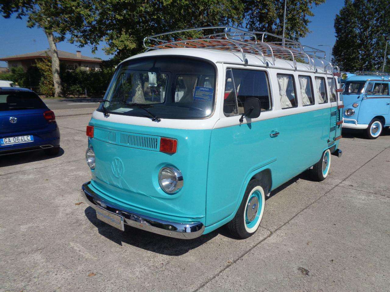 Volkswagen T2 KOMBI CAMPER