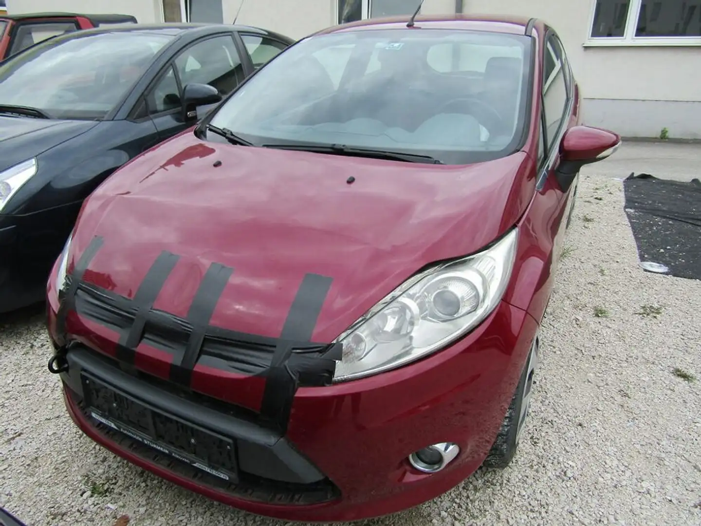Ford Fiesta Titanium Rot - 1