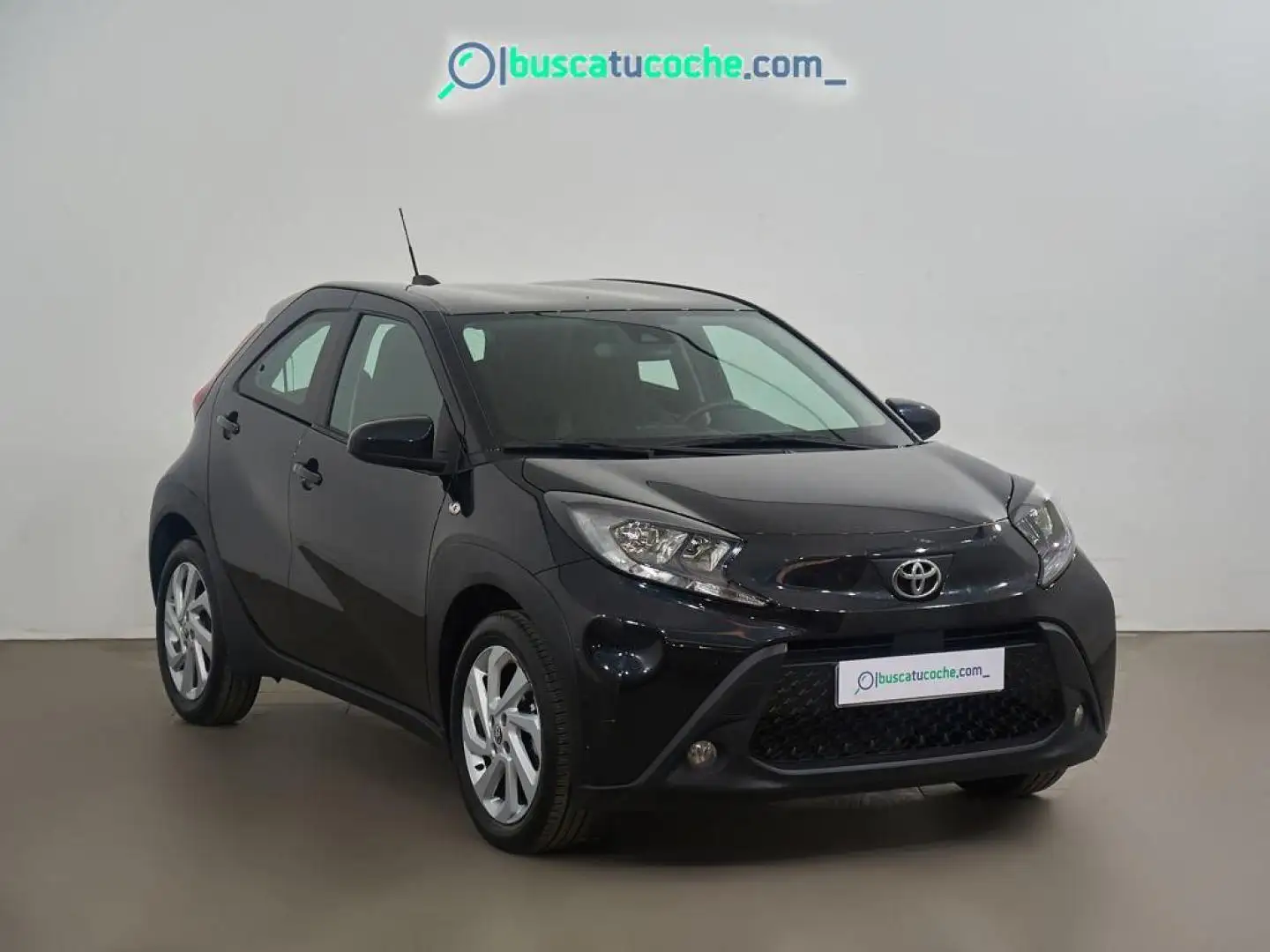 Toyota Aygo 70 x-play Noir - 1