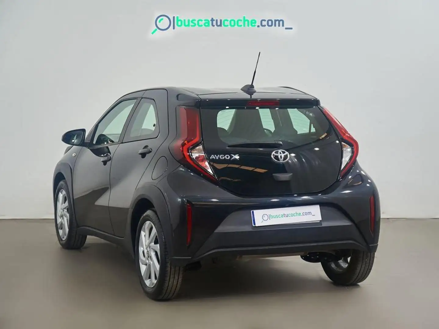 Toyota Aygo 70 x-play Noir - 2