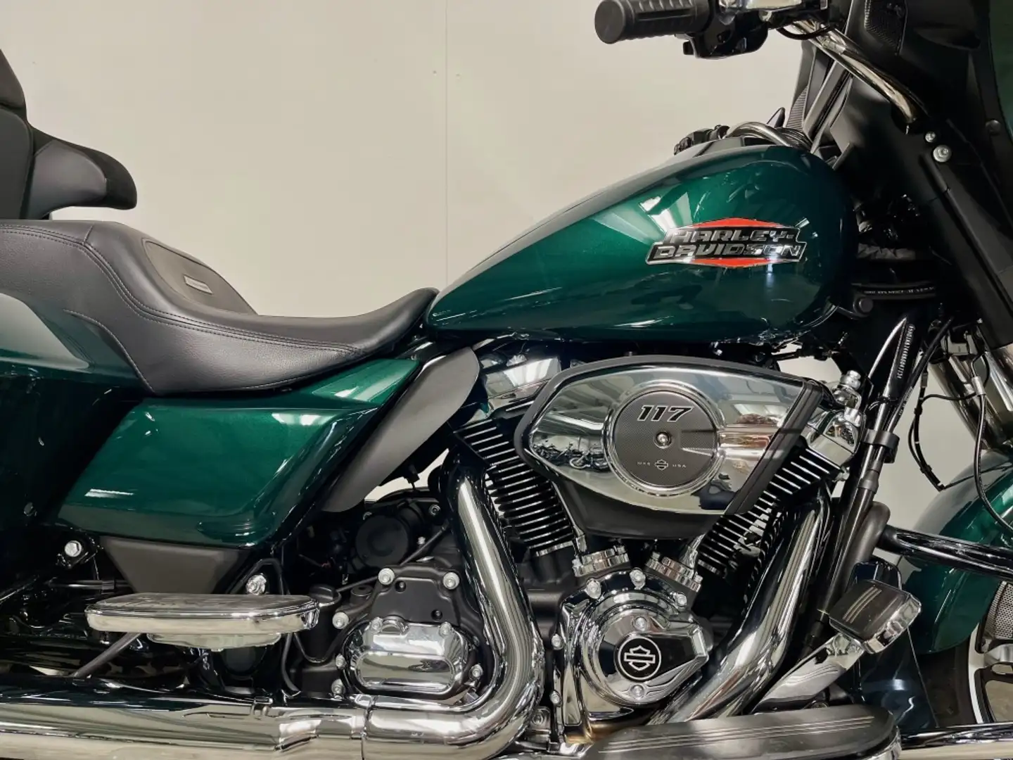 Harley-Davidson Street Glide TOURING FLHX MET ELEKTRONISCH REGELBAAR UITLAATSYS Verde - 2