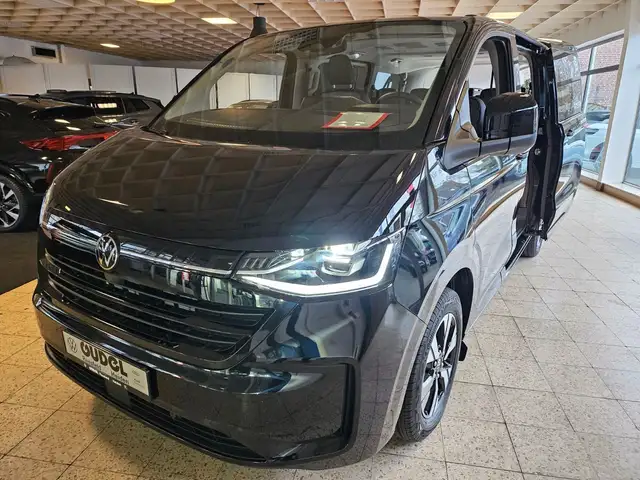 Volkswagen T7 Caravelle 8Sitze IQ AHK Nav App