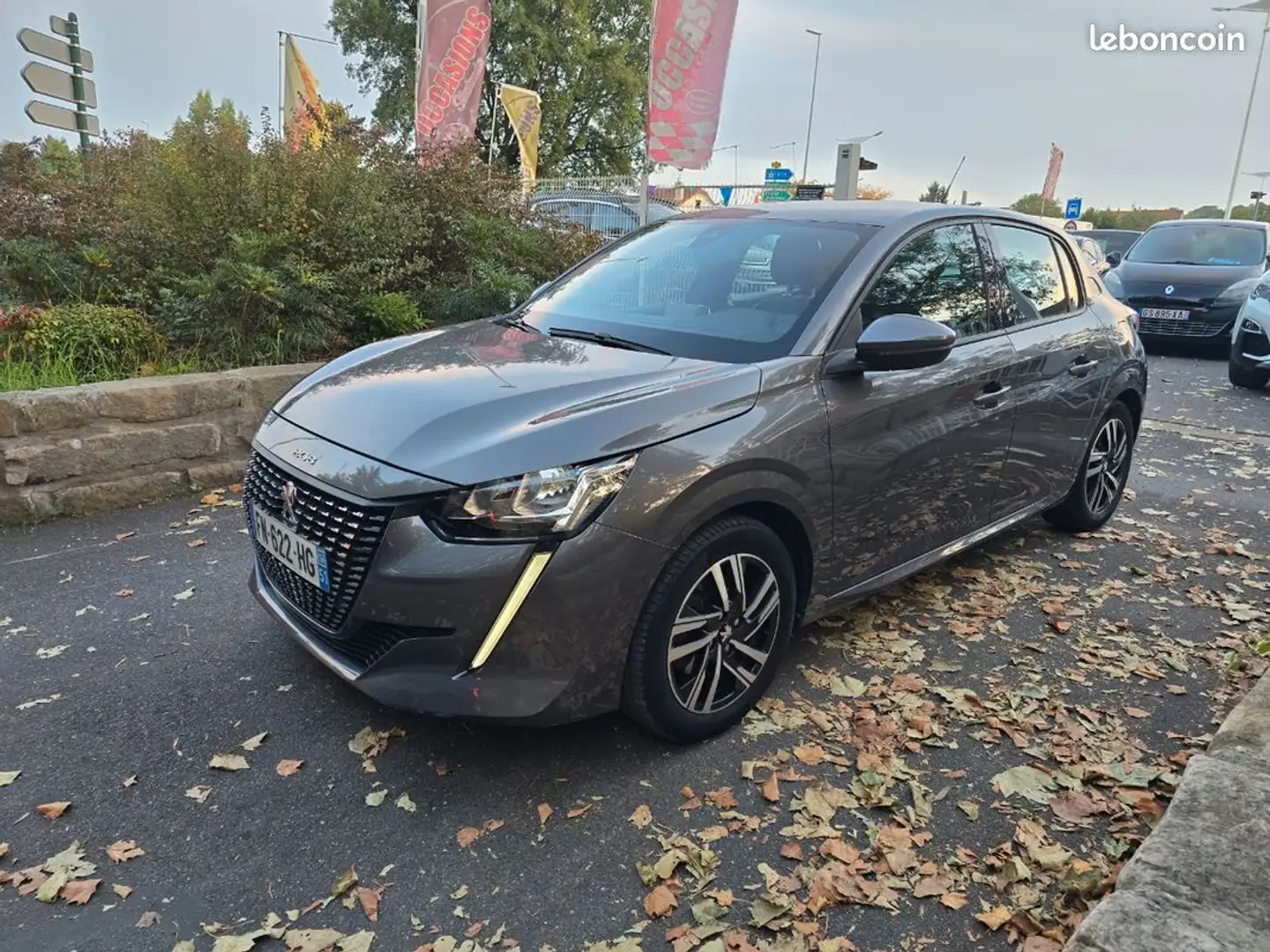 Peugeot 208 1.2l Ess 100ch Allure 54000km - 1