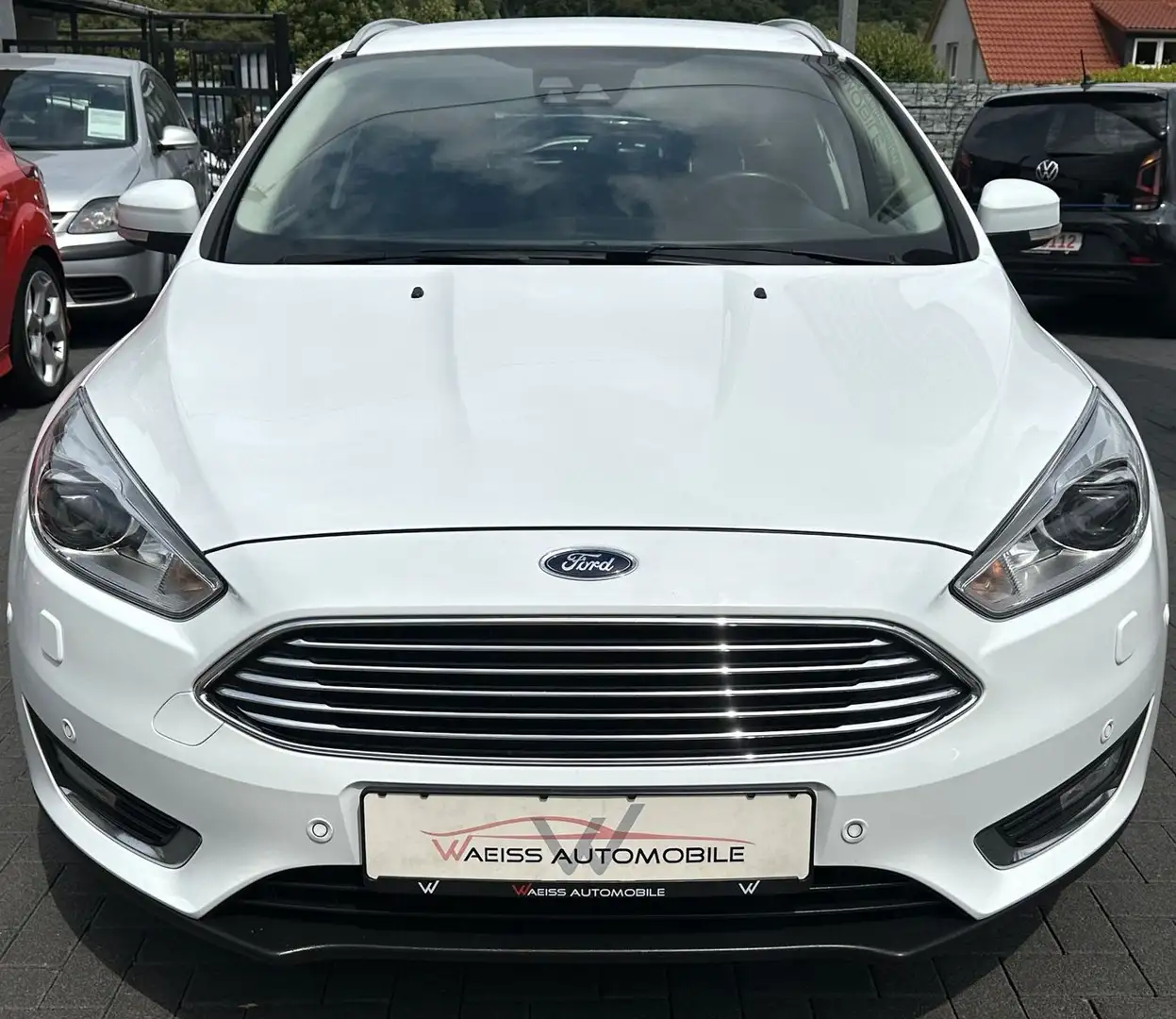 Ford Focus 1.5 Turnier Titanium Bi-Xenon|Kamara|Navi Weiß - 2