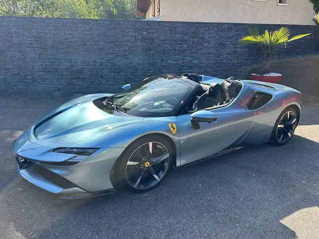 Ferrari SF90 Spider 2023 with 3.200 km and VAT deductible