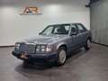Mercedes-Benz E 300 Turbo Diesel  H-Zulassung Gris - thumbnail 1