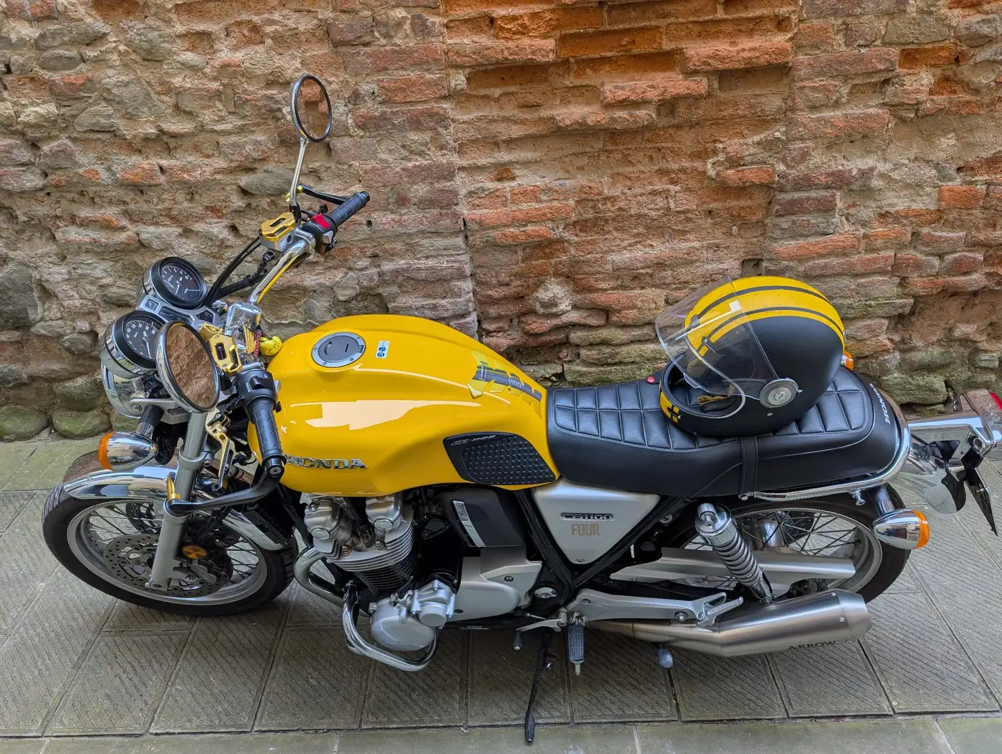 Honda CB 1100 Honda CB 1100 EX Amarillo - 2