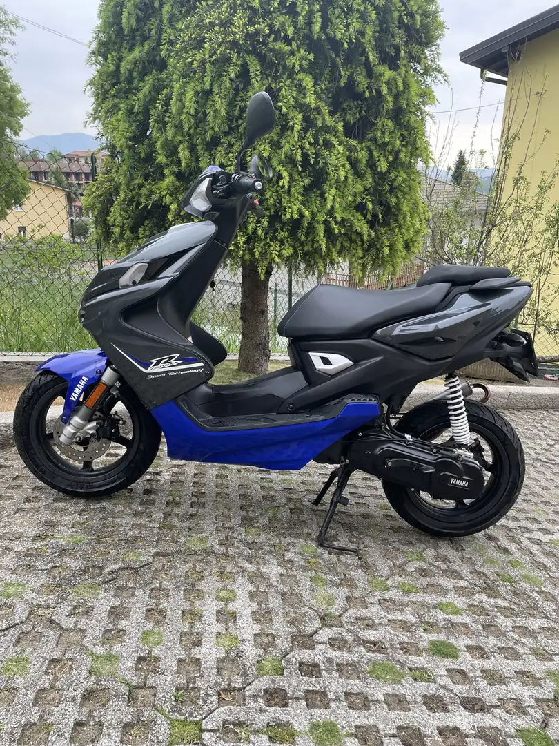 Yamaha Aerox Negro - 1