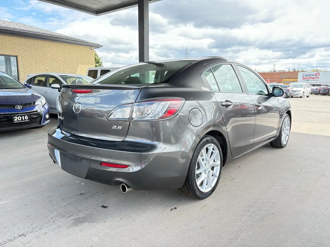 Mazda 3 photo Mazda 3