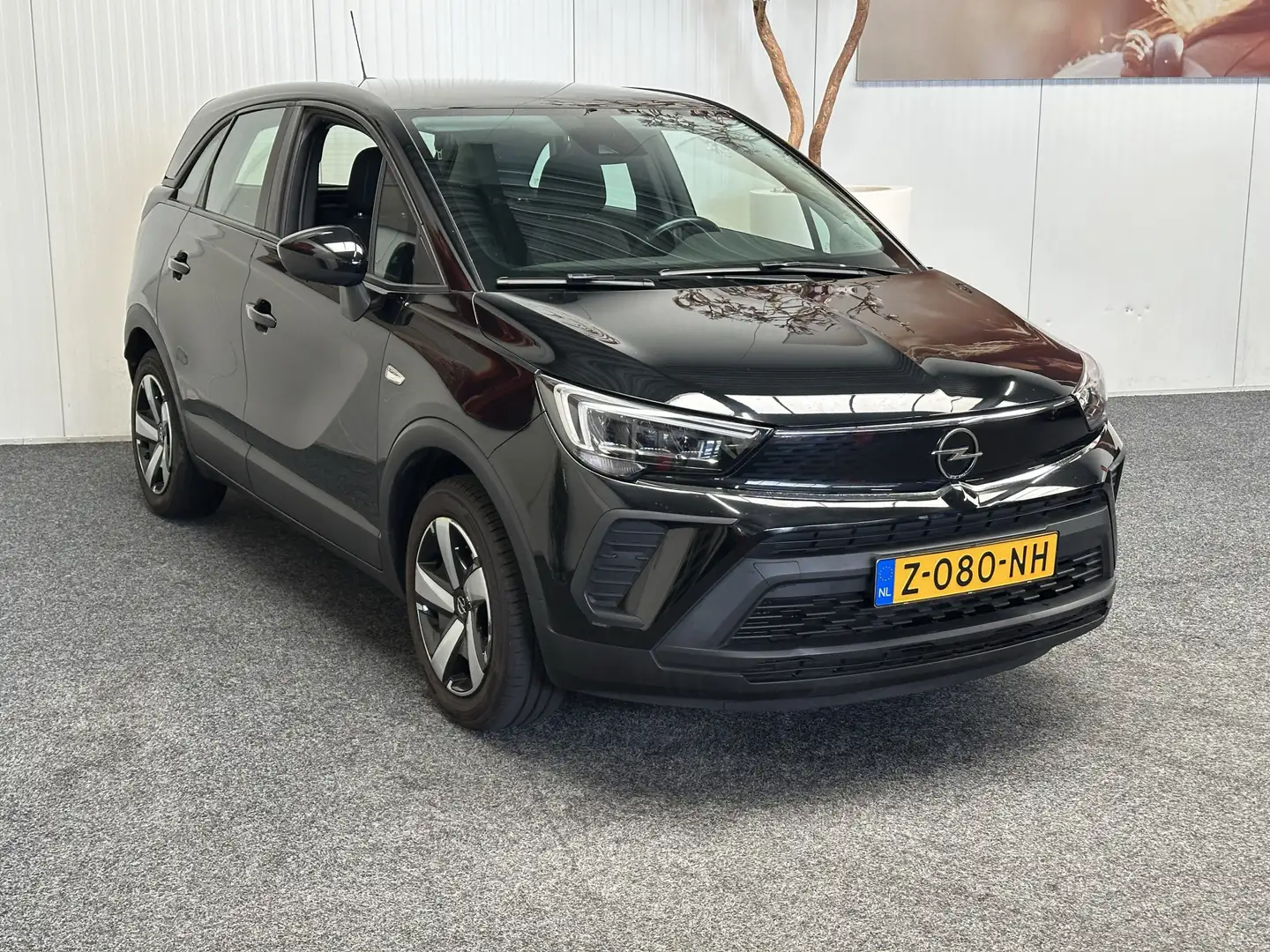 Opel Crossland 1.2 EDITION NAVIGATIE AIRCO CRUISE CONTROL APPLE C Zwart - 2