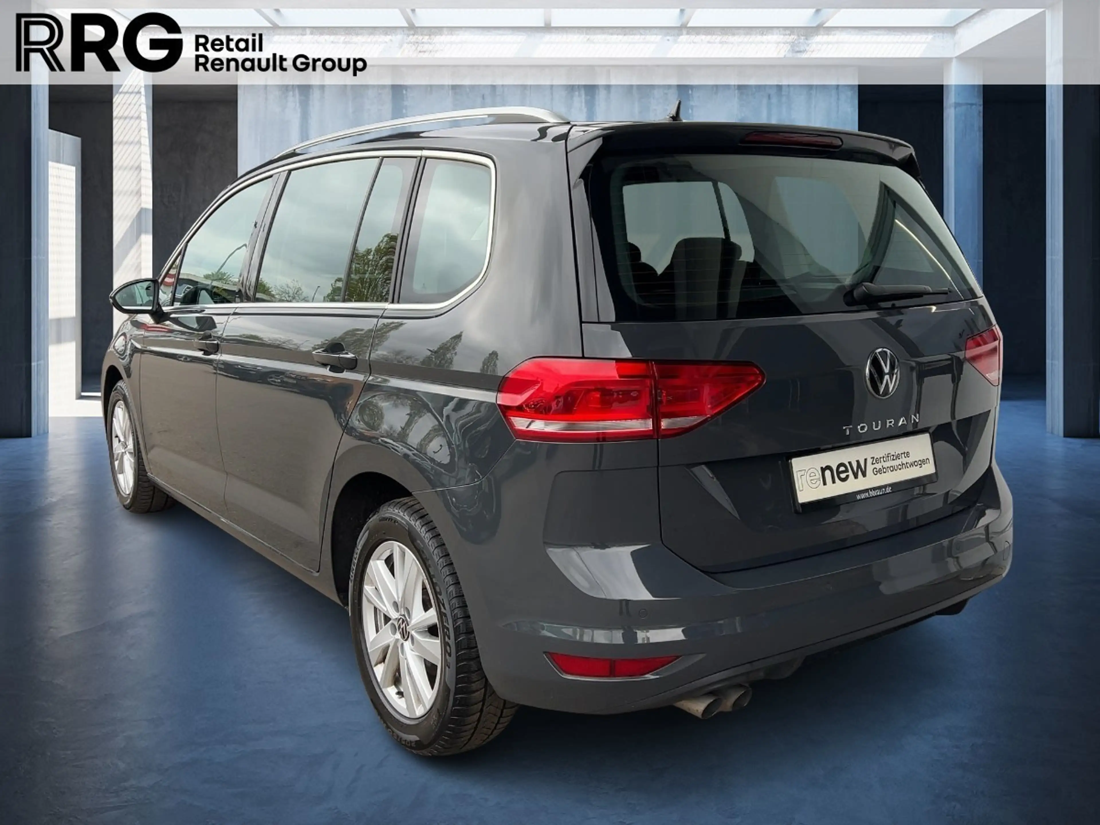Volkswagen Touran 2.0 TDI Highline — photo 4