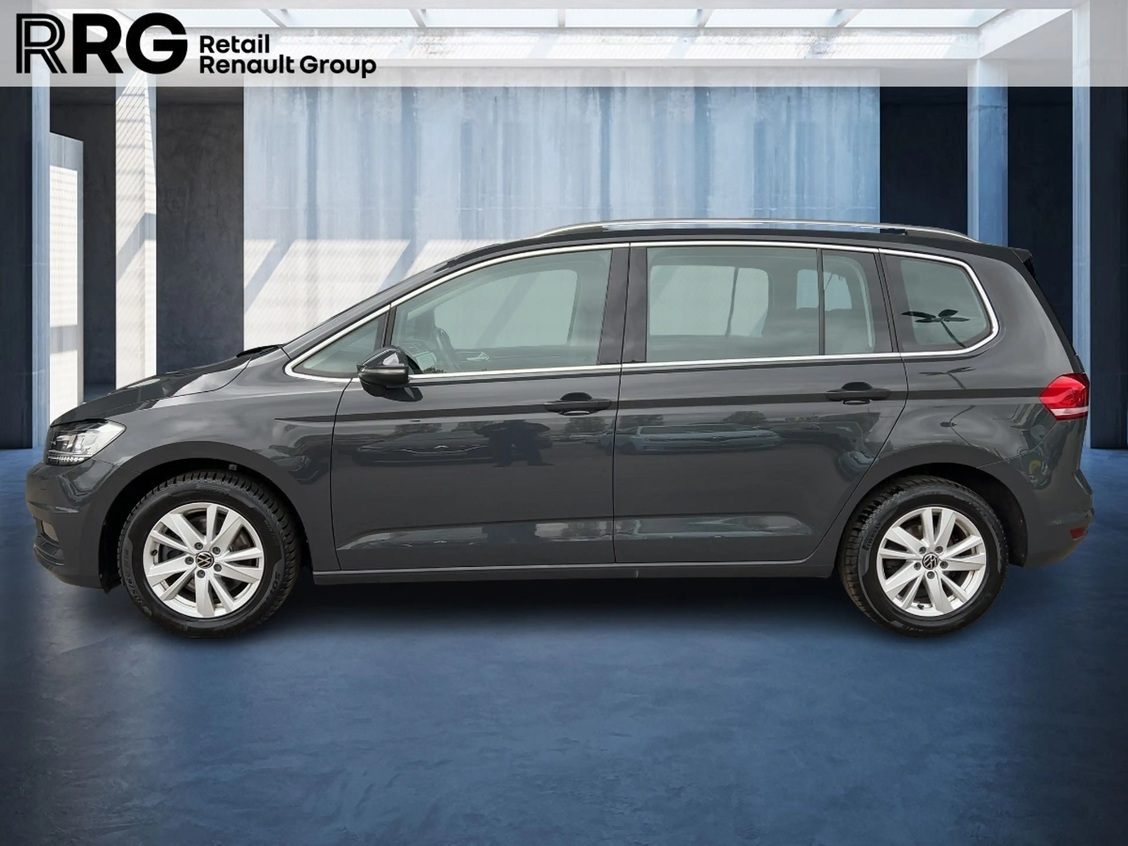 Volkswagen Touran 2.0 TDI Highline — photo 2