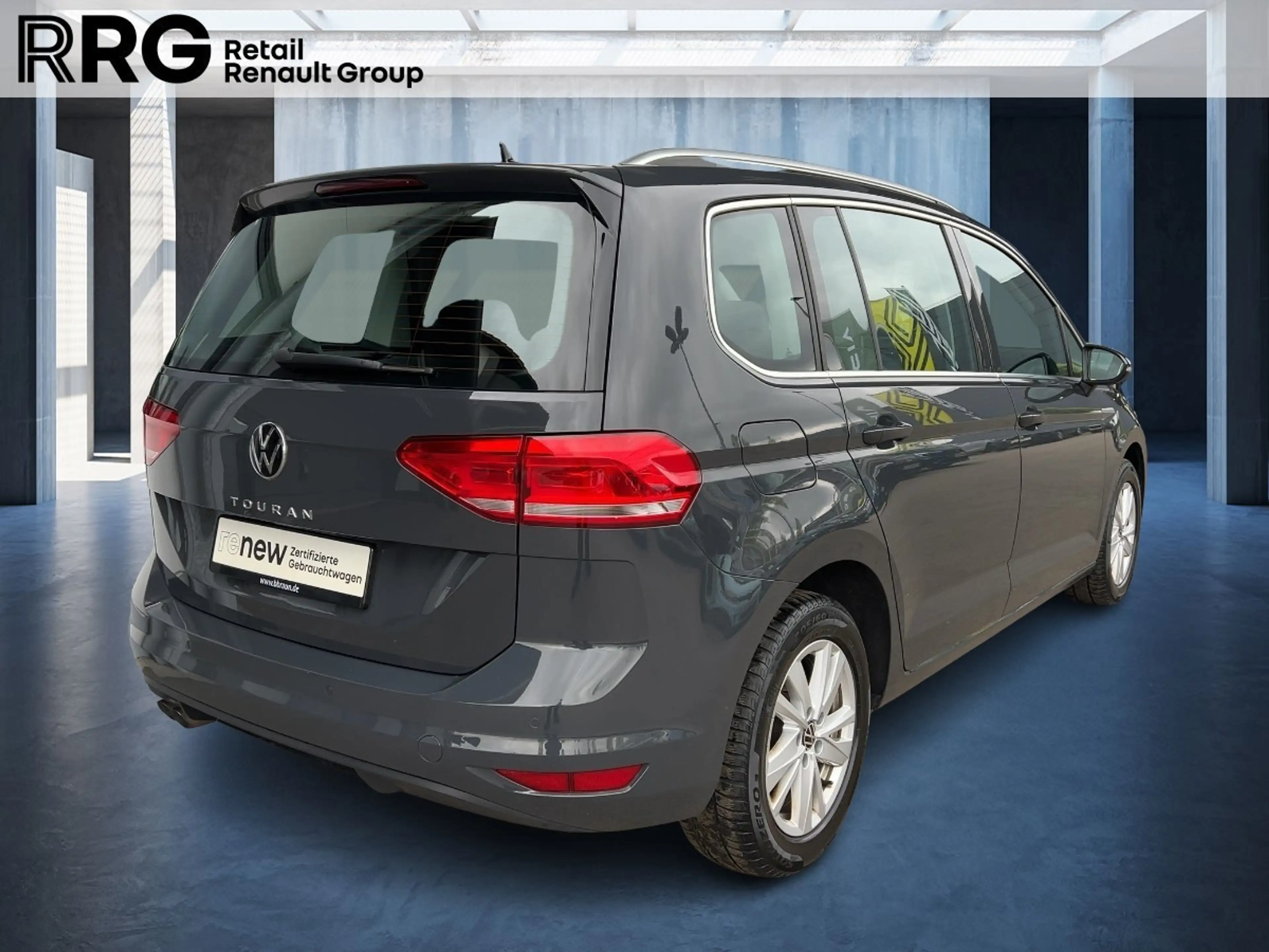 Volkswagen Touran 2.0 TDI Highline — photo 5