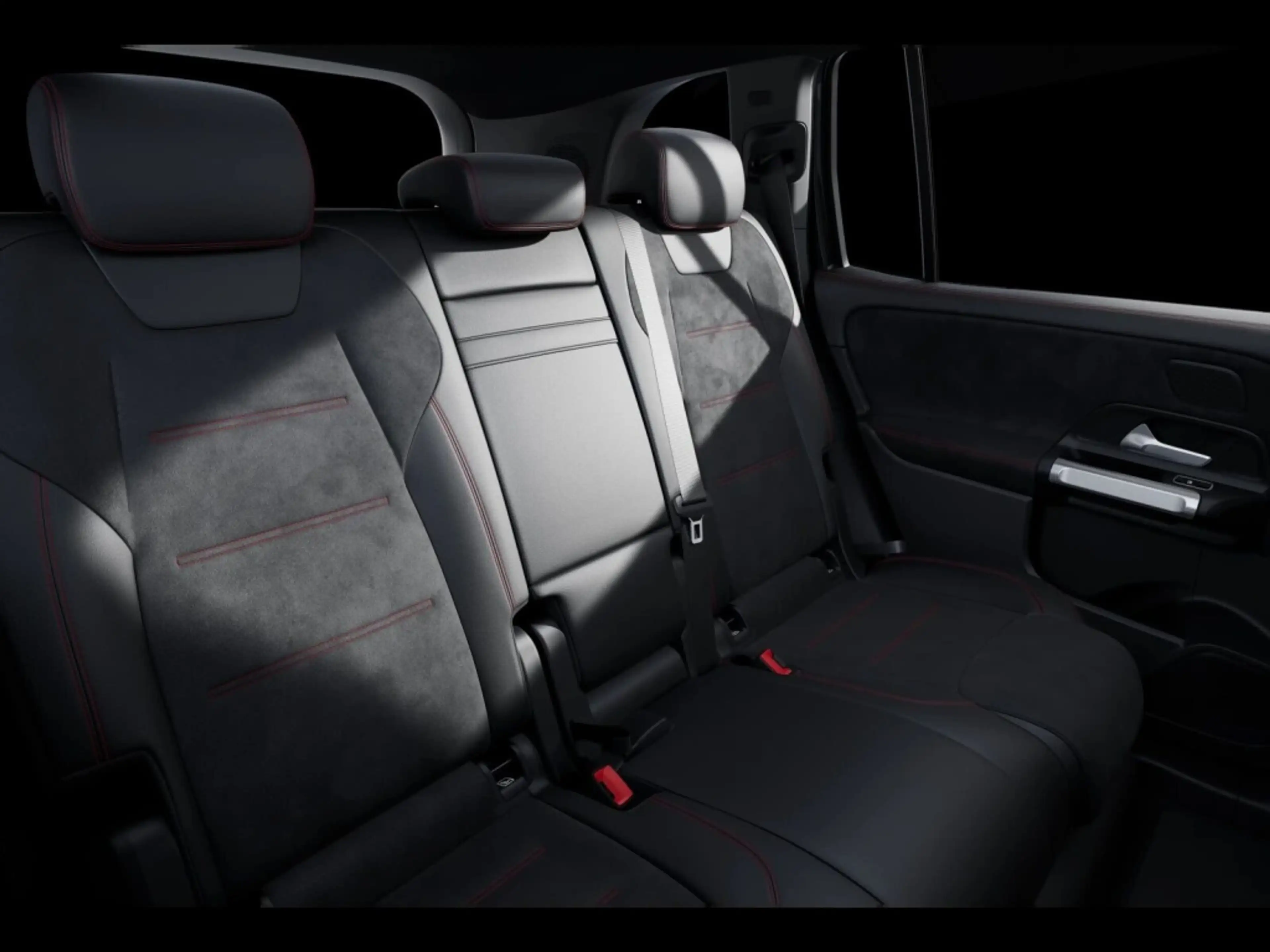 Mercedes-Benz EQB 300 4M AMG PANO NIGHT 360°KAM FAHRASSIST-P — photo 12