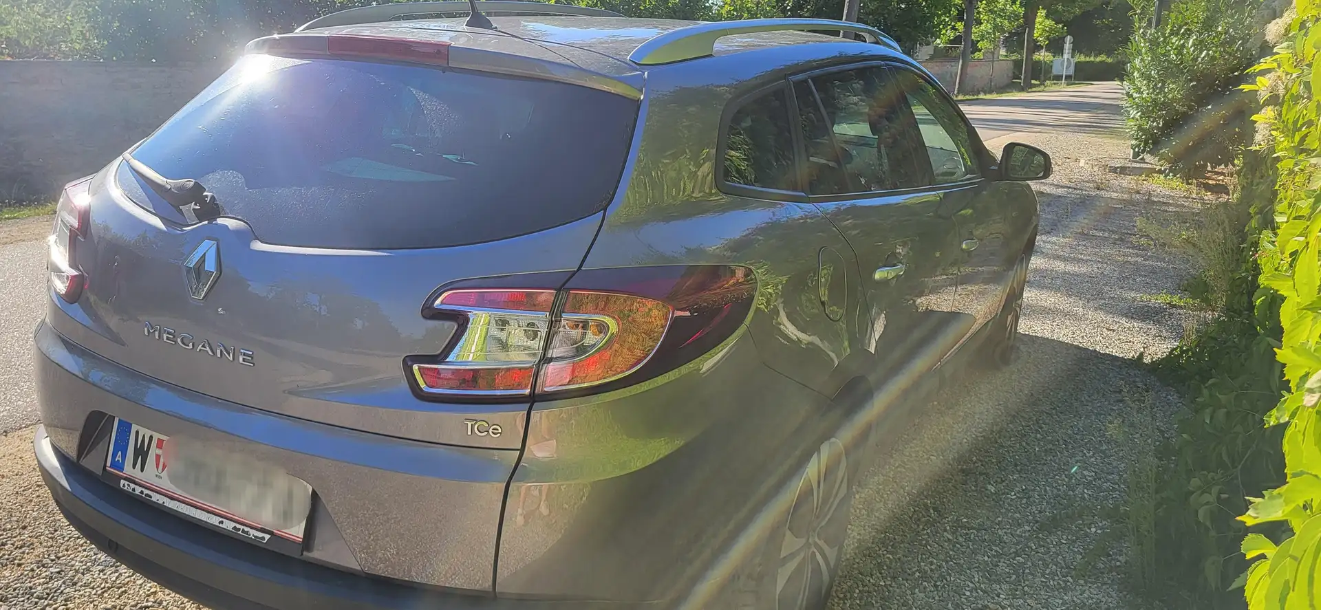 Renault Megane Mégane Grandtour Bose Edition TCe 130 Grau - 1