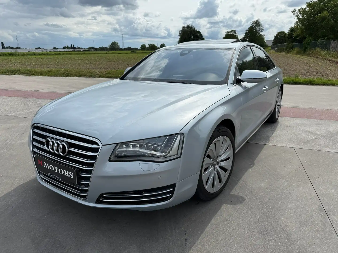 Audi A8 A8 2.0 TFSI Hybrid PRIX MARCHAND / PRIJS HANDELAAR Argintiu - 1
