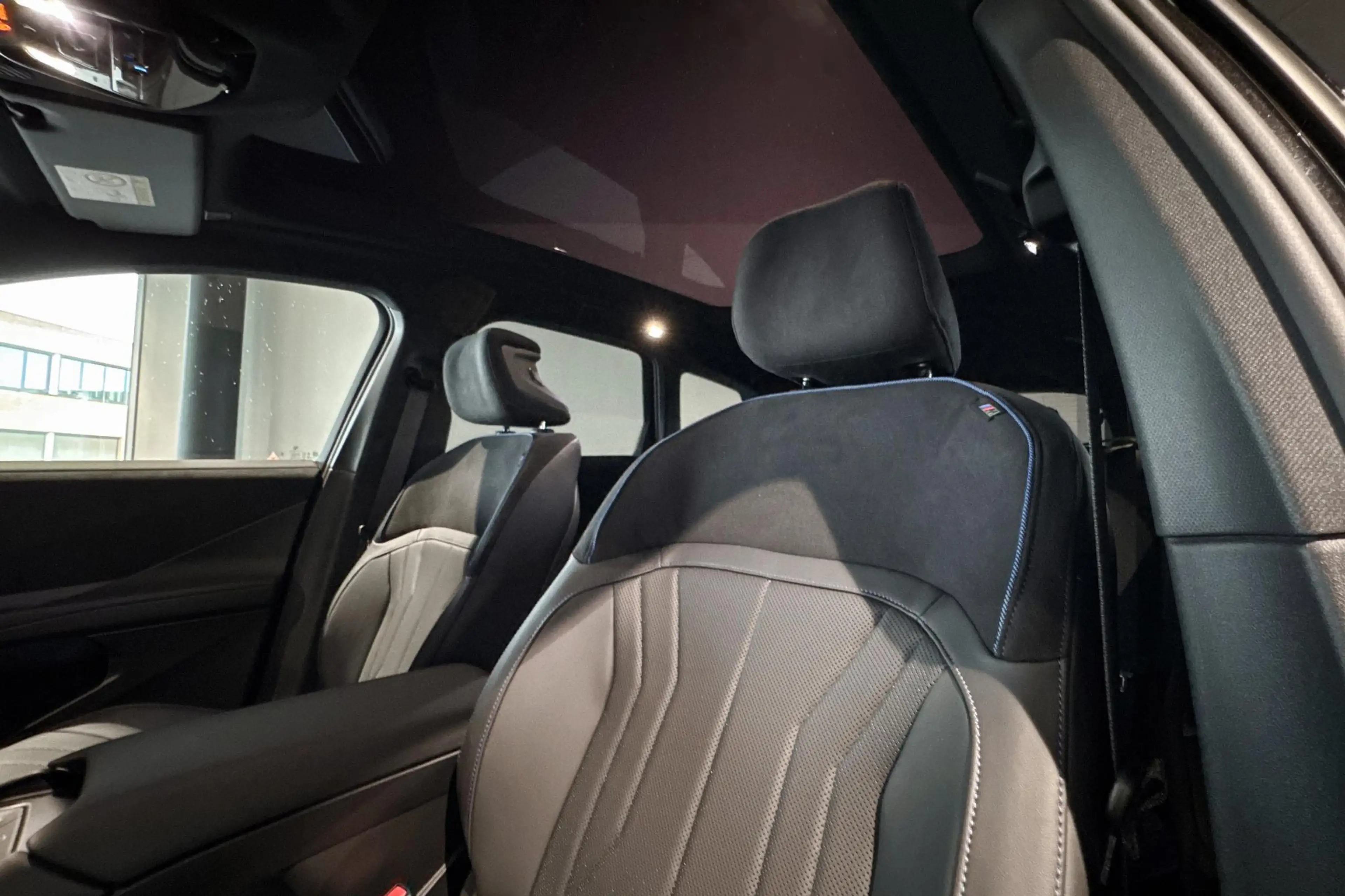 BMW iX3 40 eDrive | M Sport | Glazen Panoramadak | Harman — photo 11