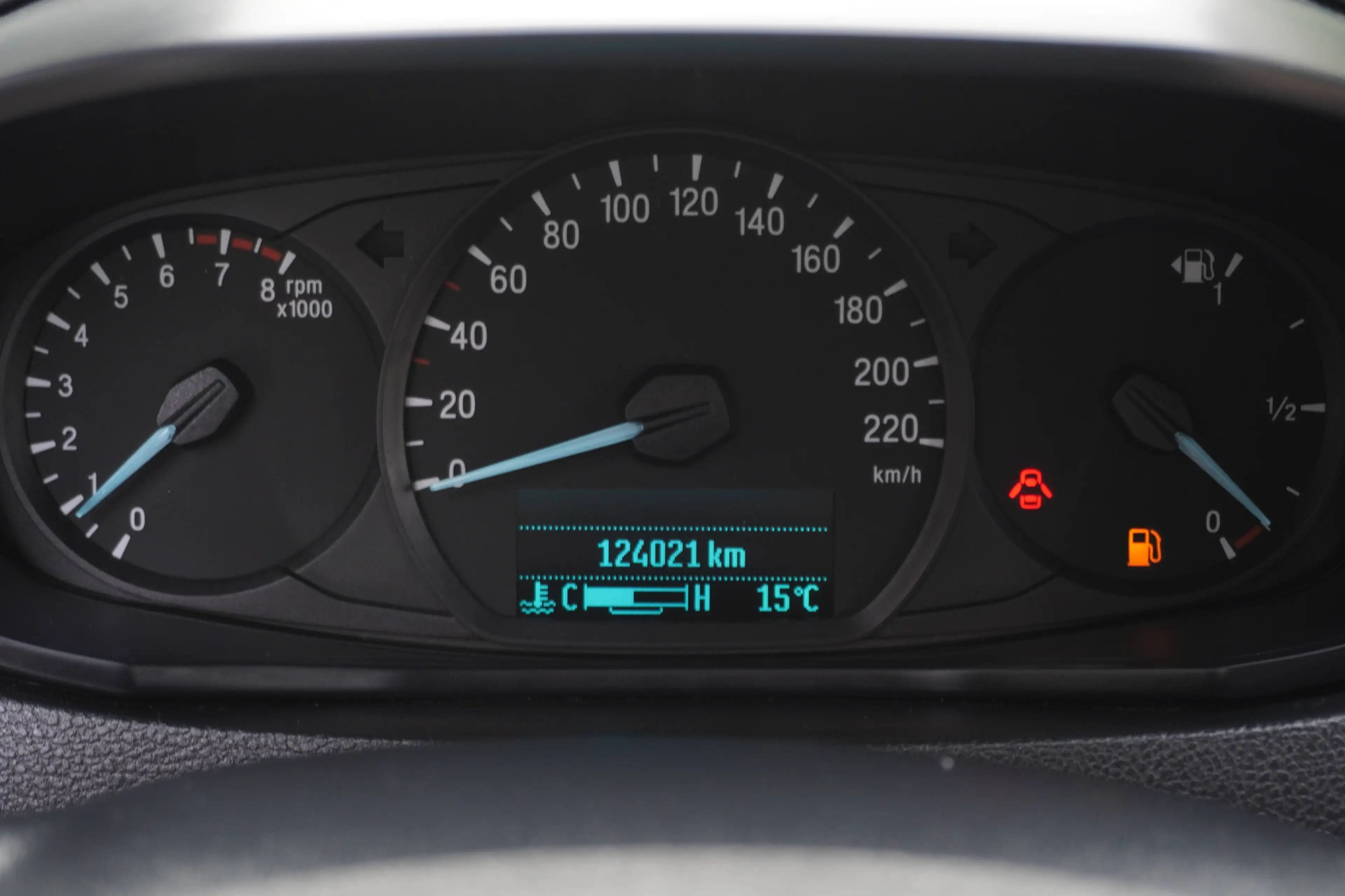 Ford Ka/Ka+ Cool & Sound 1.2 Ti-VCT KLIMA+ALU+PDC+TEMPOMAT — photo 13